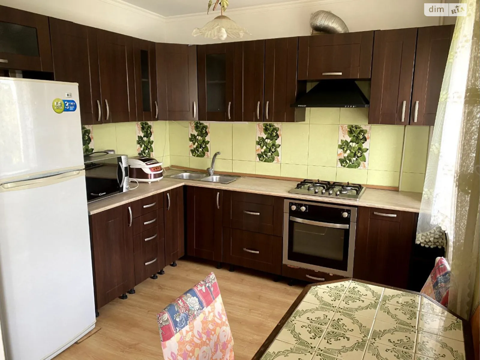 Продается 2-комнатная квартира 50 кв. м в Одессе, ул. Сергея Ядова, 24А - фото 1
