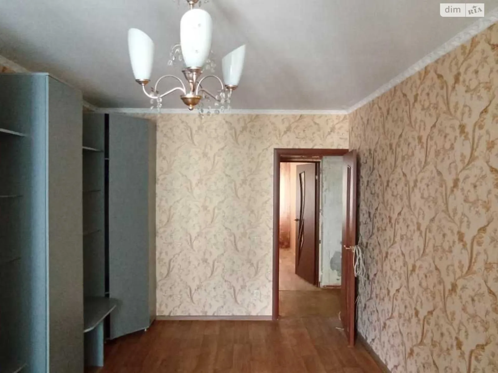 Продается 3-комнатная квартира 64 кв. м в Харькове, ул. Героев Труда, 66 - фото 1