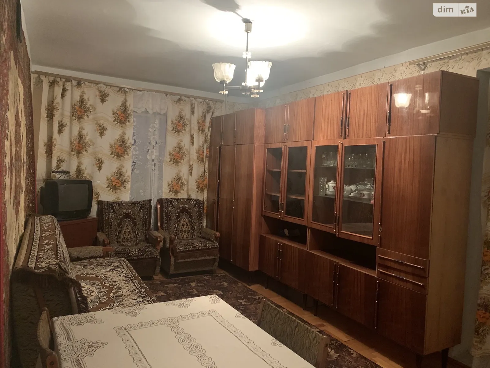1-комнатная квартира 34 кв. м в Тернополе - фото 1