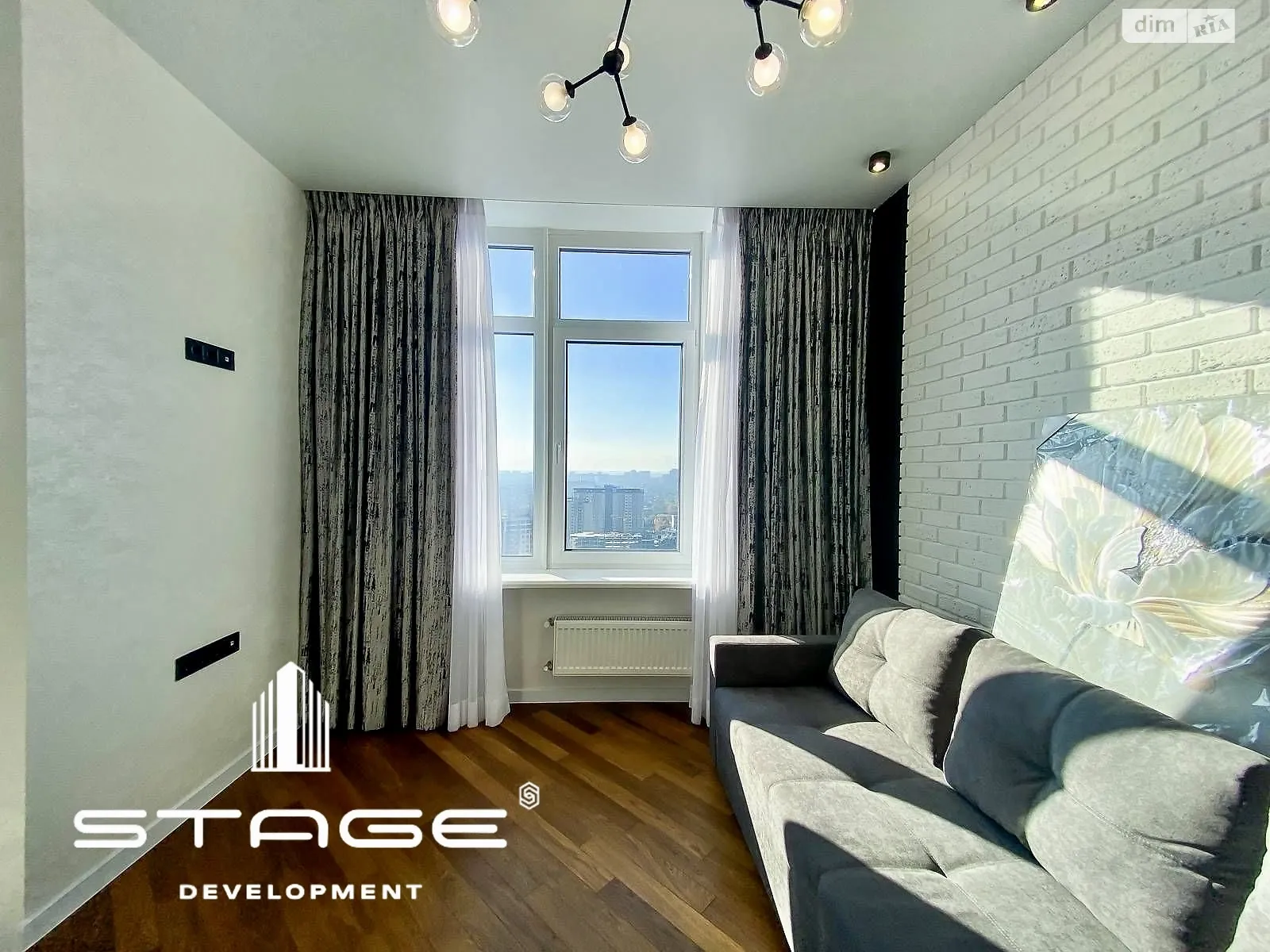 Продается 1-комнатная квартира 41 кв. м в Одессе, цена: 90000 $
