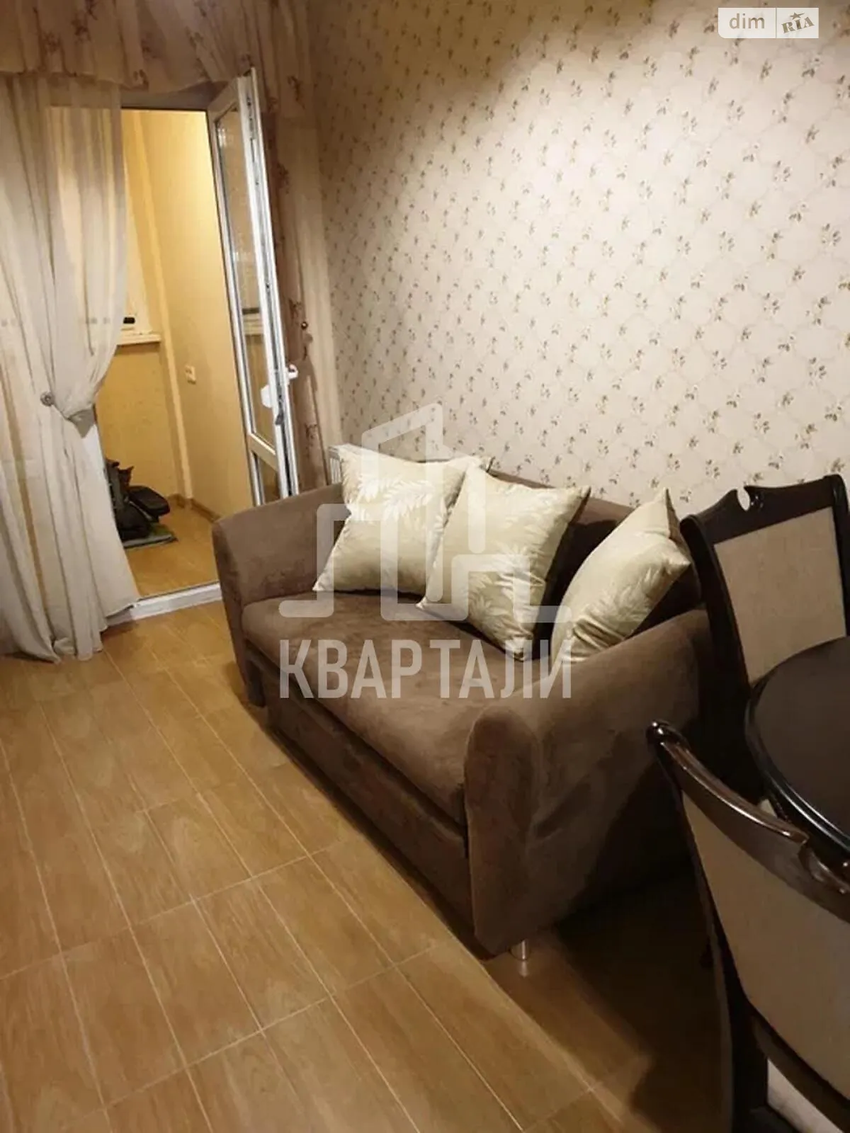 Продается 1-комнатная квартира 63 кв. м в Киеве, просп. Лобановского, 4Г - фото 1