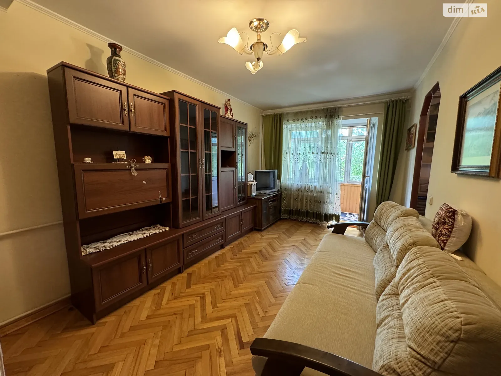 Продается 2-комнатная квартира 45 кв. м в Ивано-Франковске, ул. Бельведерська, 53 - фото 1