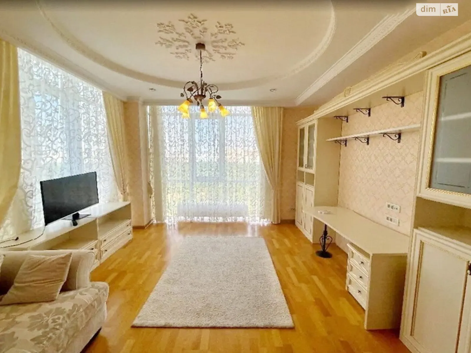 Продается 3-комнатная квартира 120 кв. м в Одессе, просп. Шевченко, 33Б - фото 1
