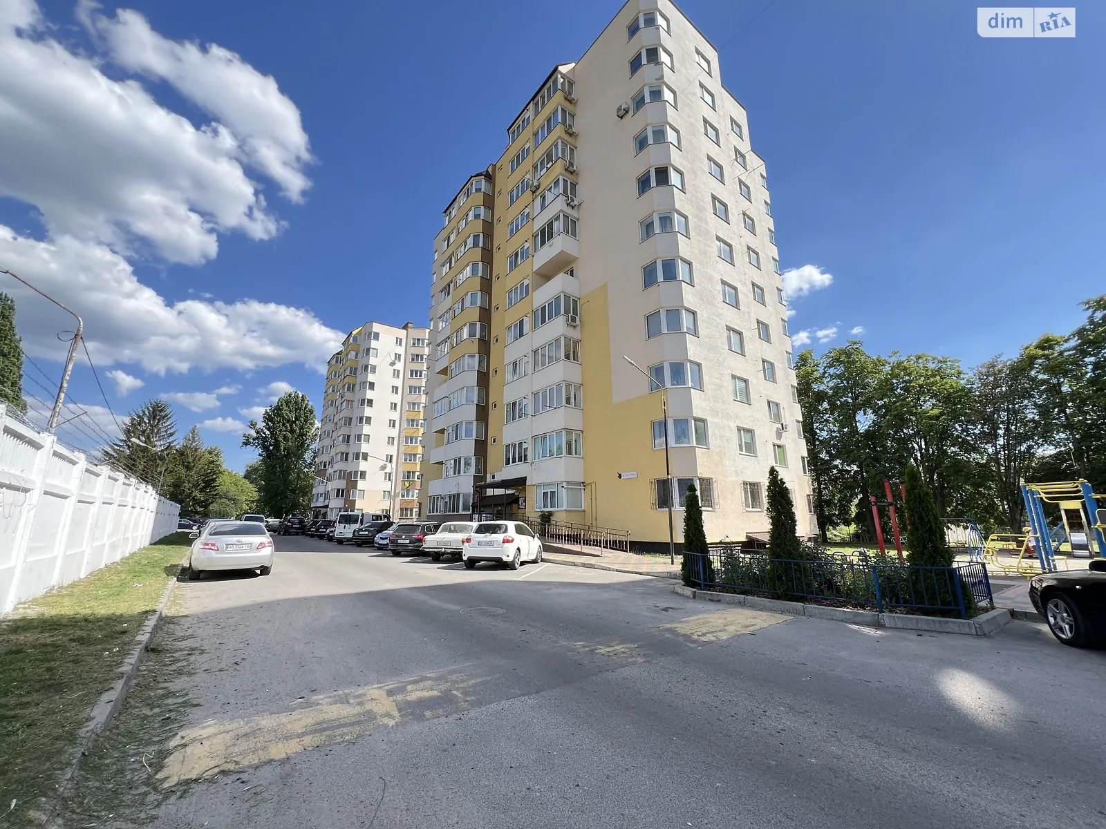 Продается 3-комнатная квартира 87.3 кв. м в Виннице, ул. Гетмана Мазепы(Чехова), 9Б