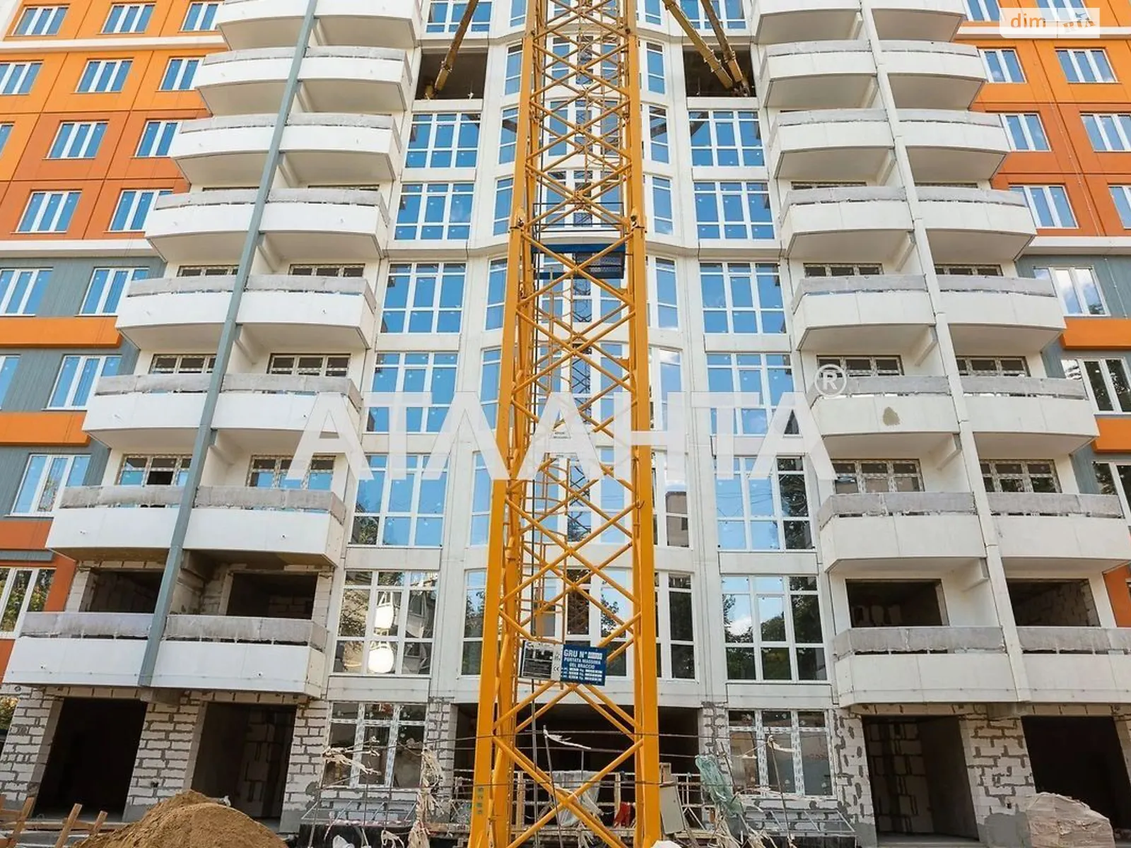 Продается офис 91.8 кв. м в бизнес-центре, цена: 114750 $ - фото 1