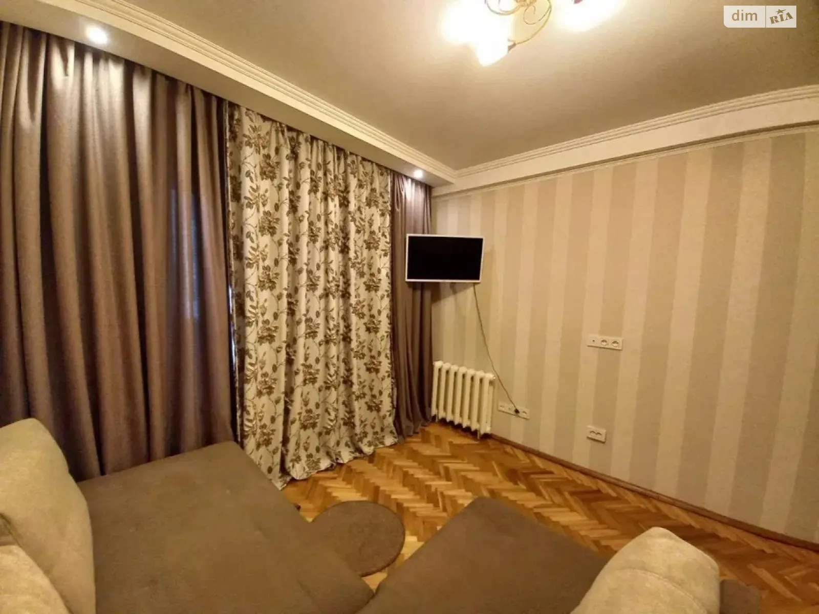 Здається в оренду 3-кімнатна квартира 61 кв. м у Києві, бул. Кольцова, 24 - фото 1