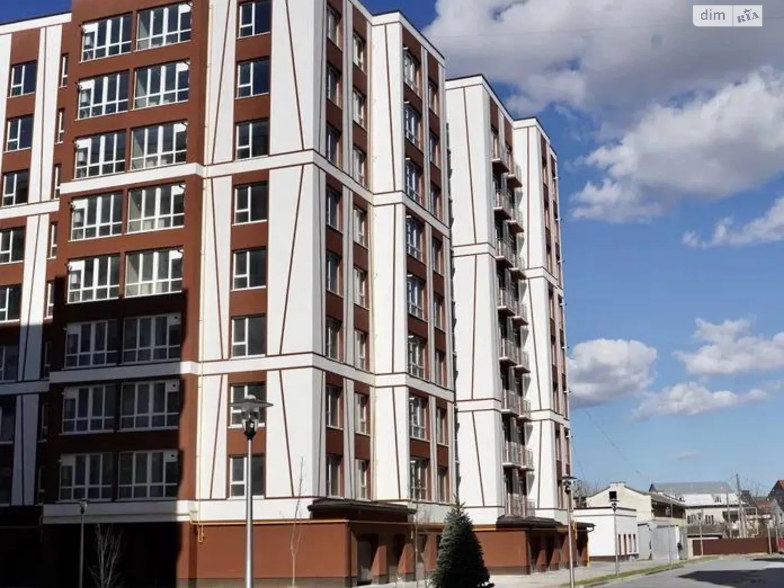 Продается 1-комнатная квартира 35.7 кв. м в Ивано-Франковске, ул. Отца Блавацкого - фото 1
