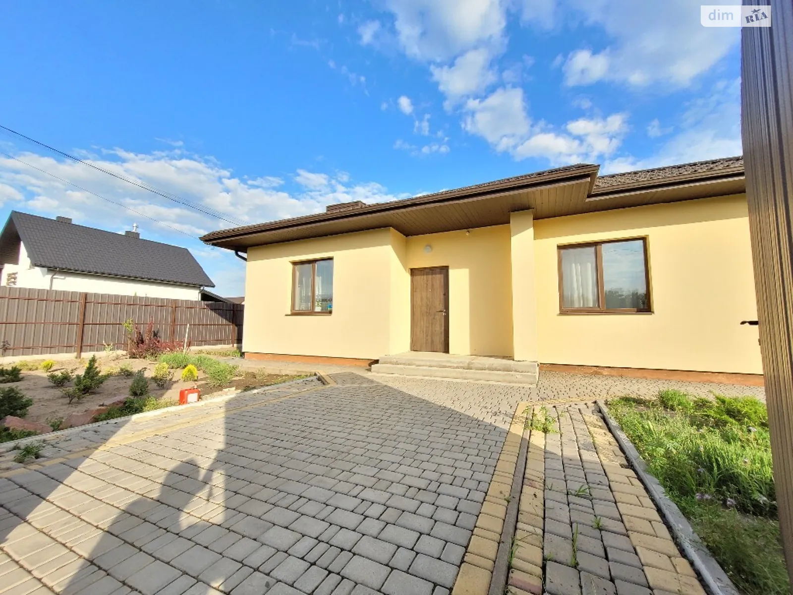 Продается одноэтажный дом 115 кв. м с мебелью, цена: 120000 $ - фото 1