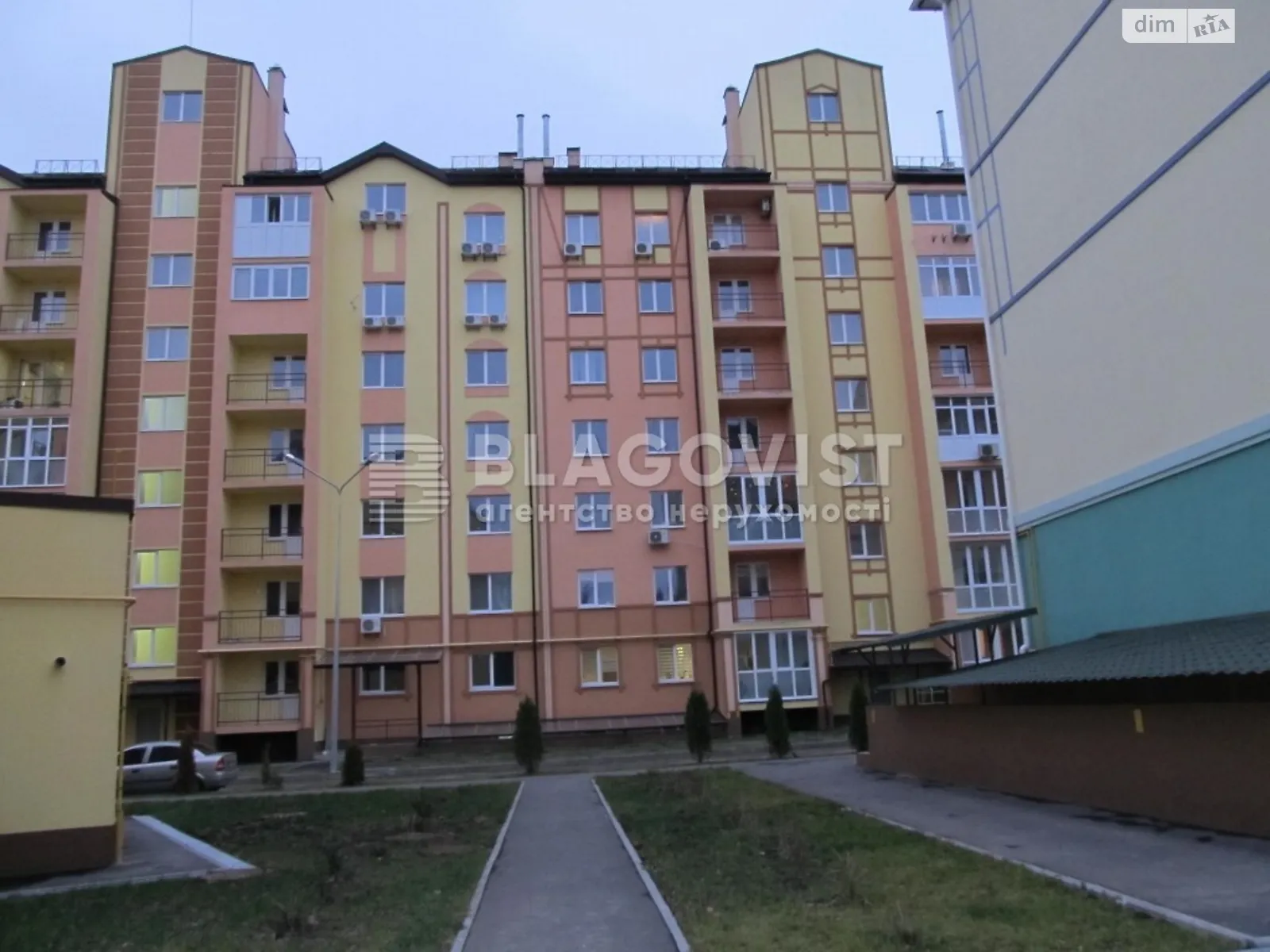 Продается 1-комнатная квартира 43 кв. м в Киеве, ул. Академика Лебедева, 1 - фото 1