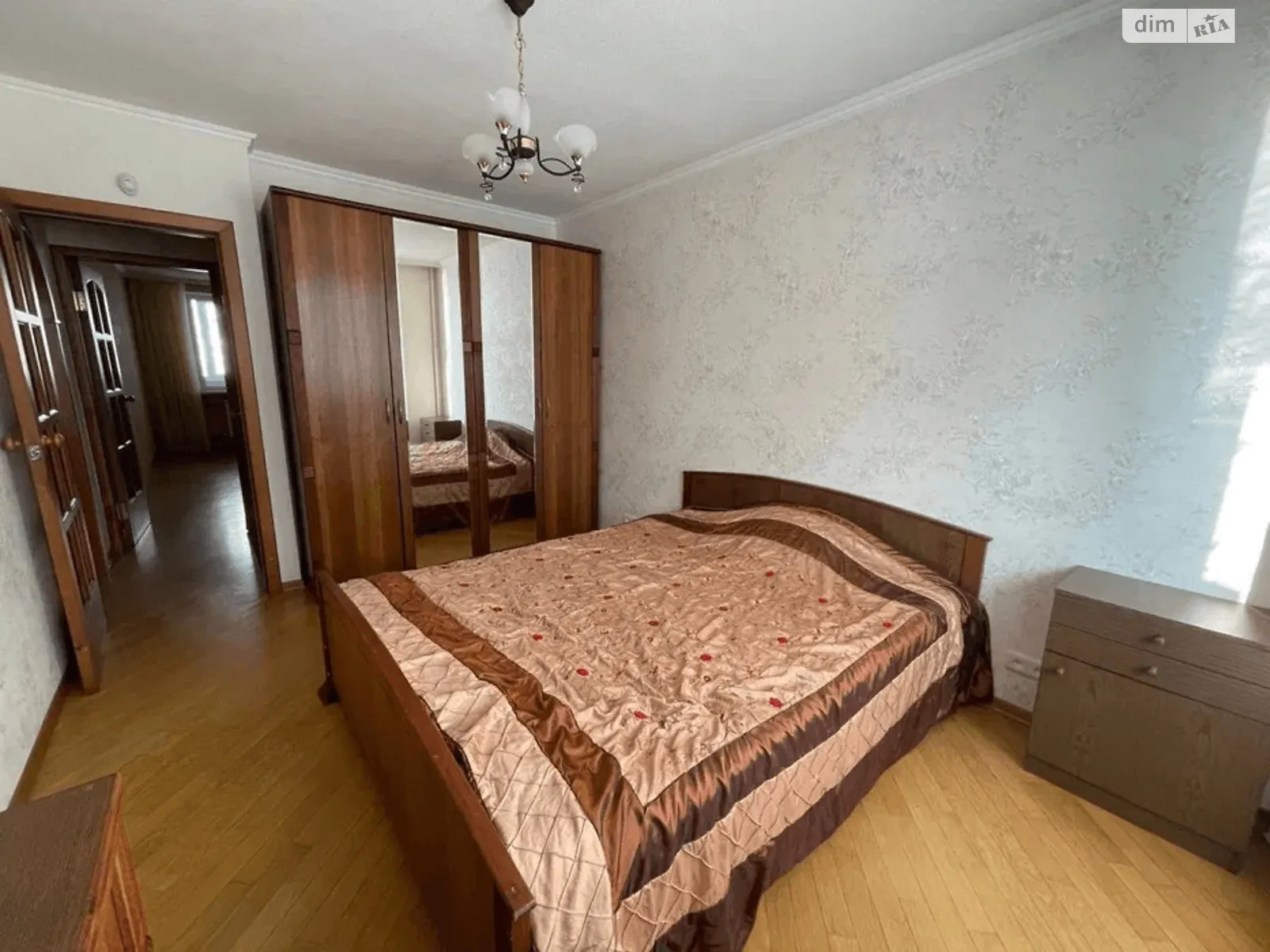 Продается 3-комнатная квартира 61 кв. м в Харькове, ул. Олимпийская, 17 - фото 1