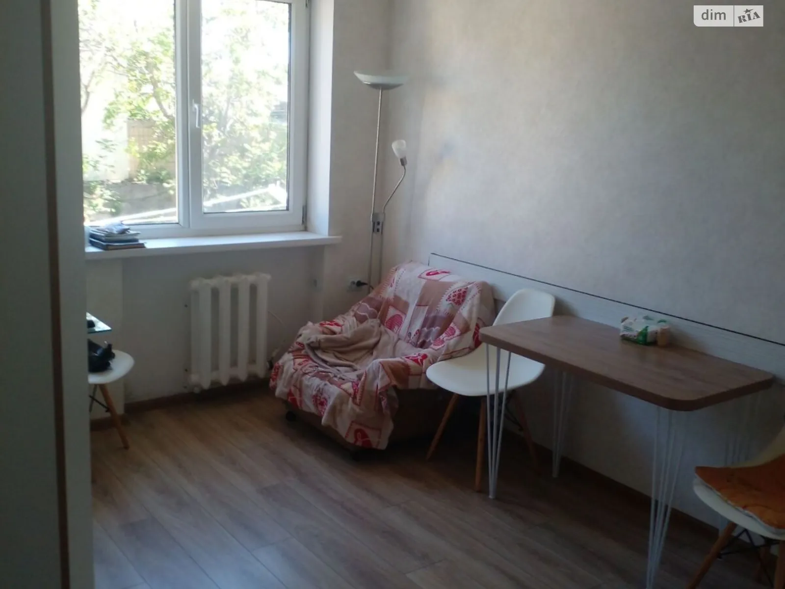 Продається 1-кімнатна квартира 27 кв. м у Одесі, вул. Прохоровська