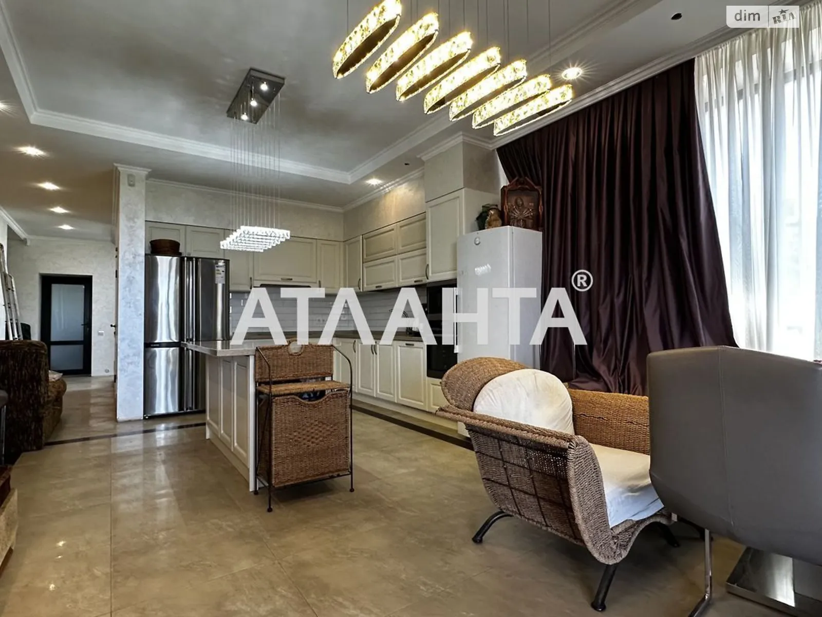 Продается дом на 2 этажа 292.5 кв. м с мебелью - фото 2
