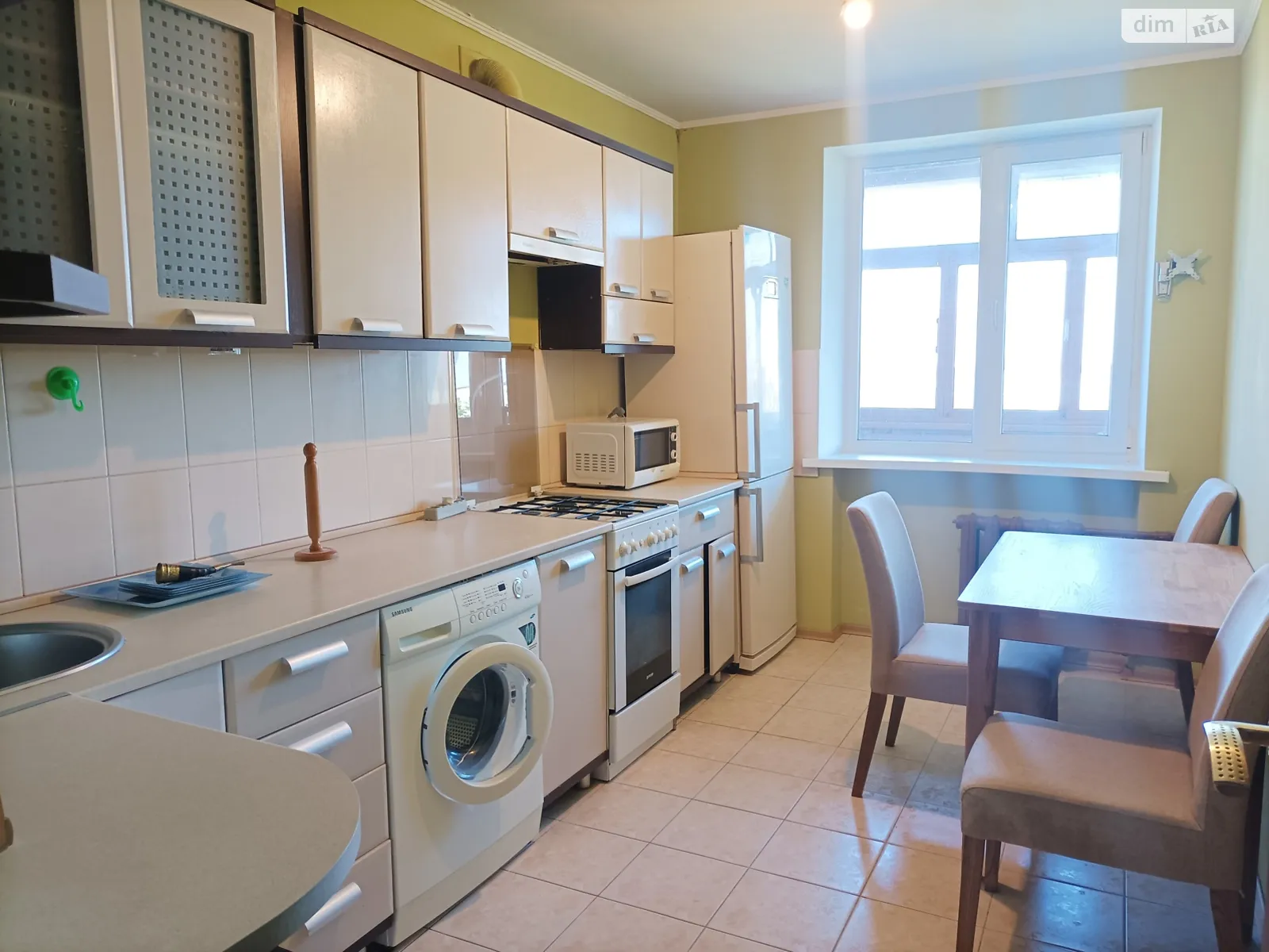 Продается 3-комнатная квартира 68 кв. м в Черноморске, цена: 43000 $ - фото 1