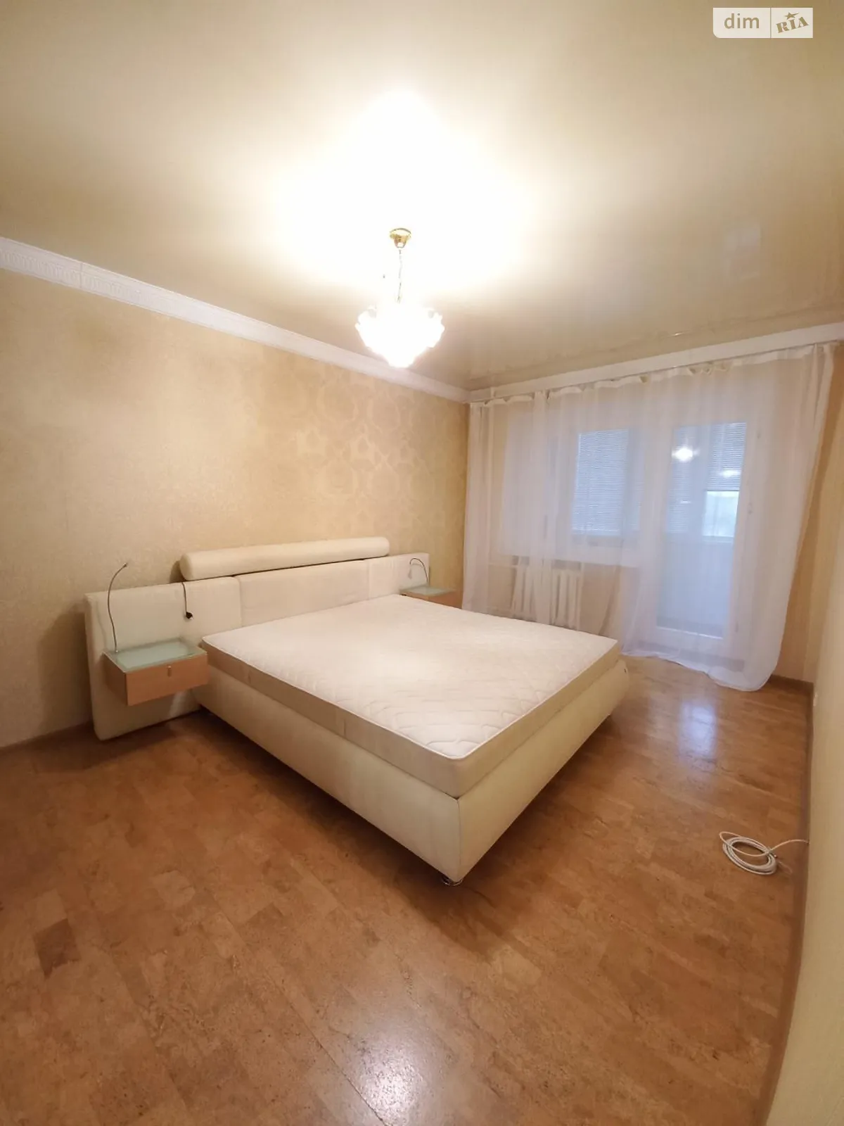 Сдается в аренду 4-комнатная квартира 110 кв. м в Киеве, ул. Славянская, 28 - фото 1