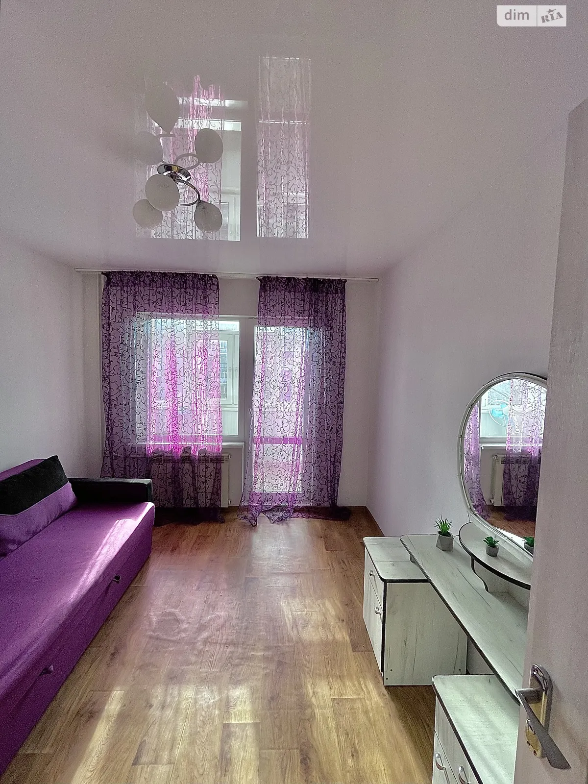 Продается 2-комнатная квартира 52 кв. м в Солоницевке, цена: 28000 $ - фото 1