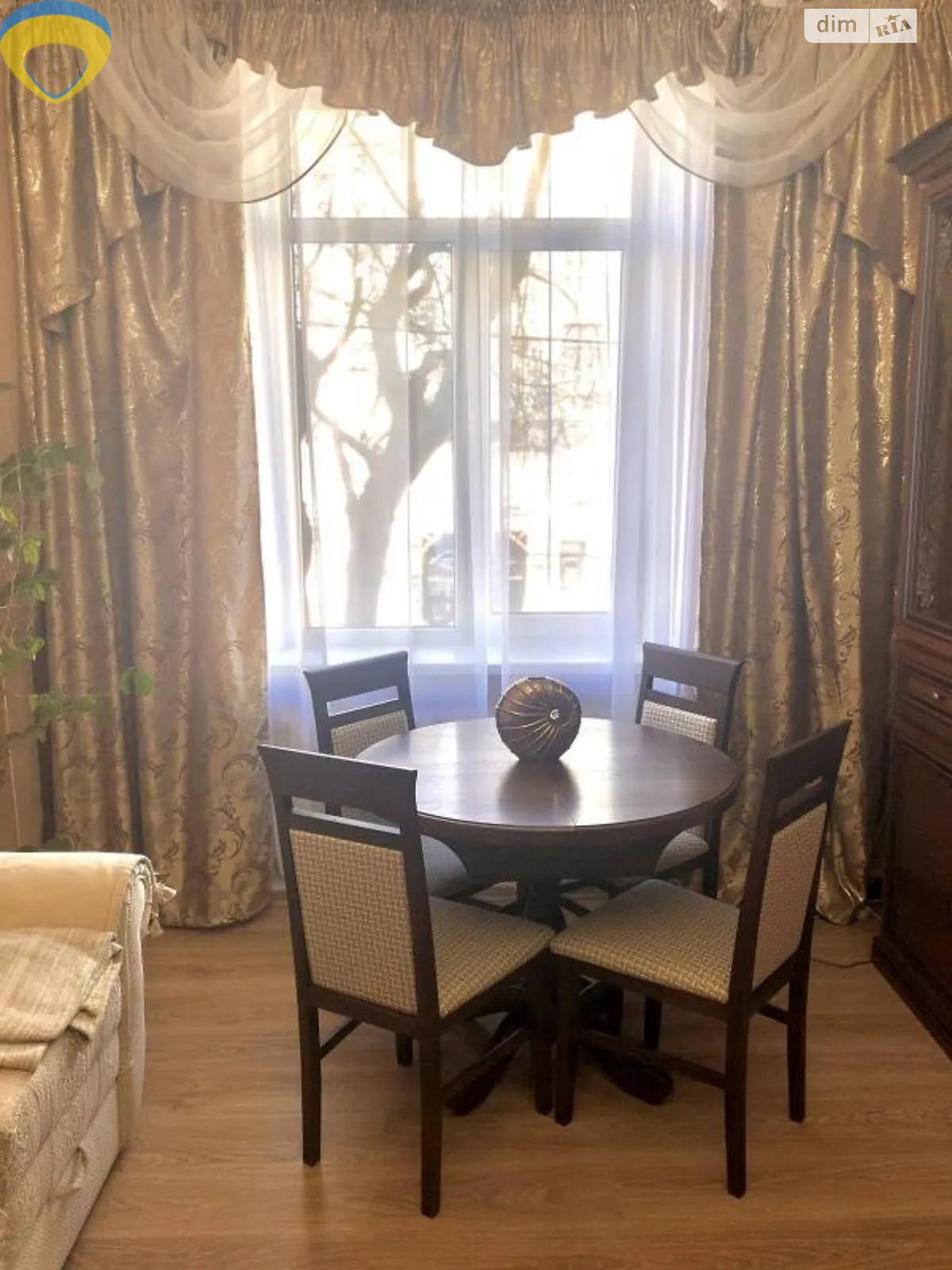 Продается 2-комнатная квартира 54 кв. м в Одессе, ул. Коблевская - фото 1