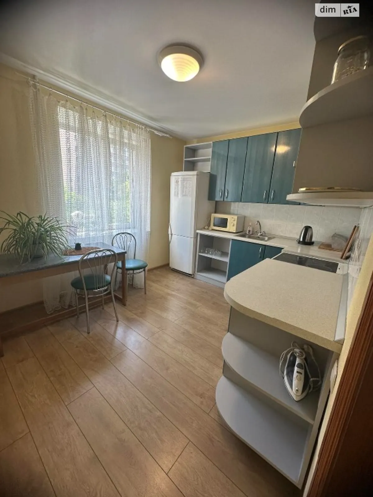 Продается 2-комнатная квартира 58 кв. м в Виннице, ул. Келецкая, 104 - фото 1