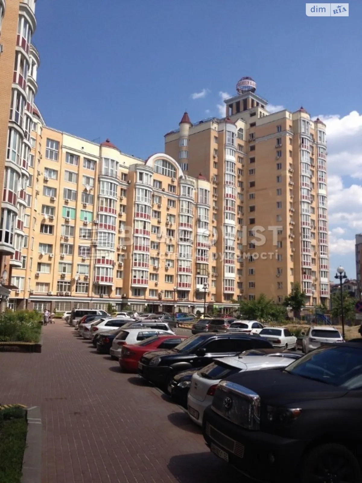 Продается 4-комнатная квартира 157 кв. м в Киеве, просп. Владимира Ивасюка, 6 - фото 1