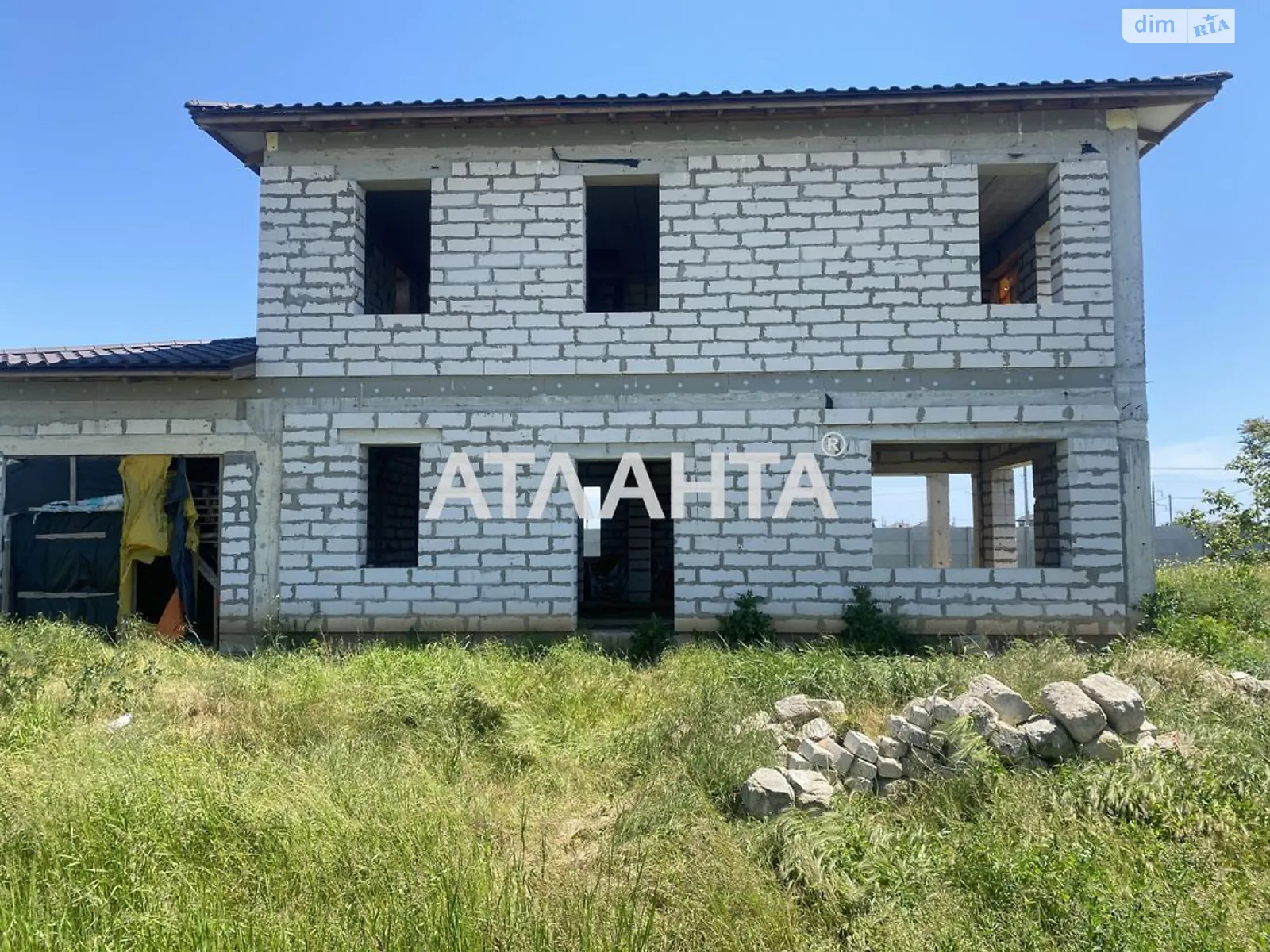 Продается дом на 2 этажа 215 кв. м с баней/сауной, цена: 55000 $ - фото 1