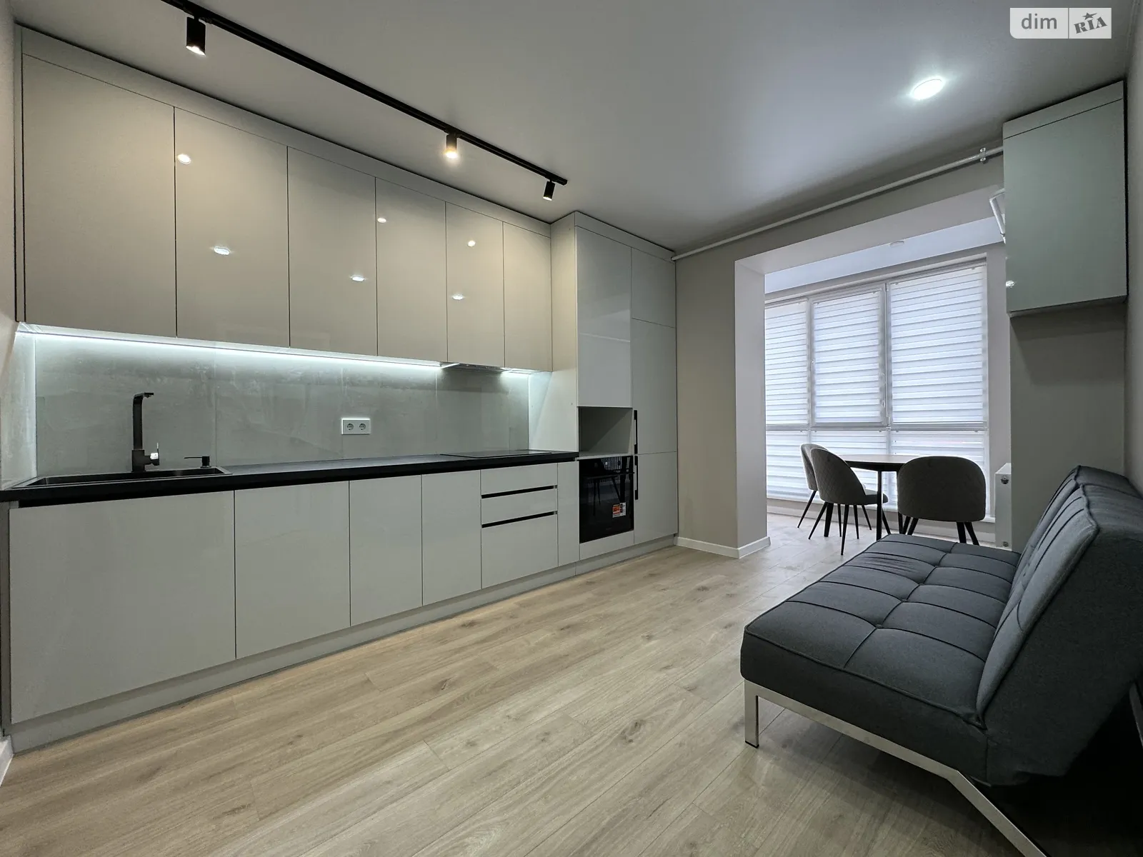 Продается 1-комнатная квартира 45 кв. м в Ровно, цена: 64000 $ - фото 1