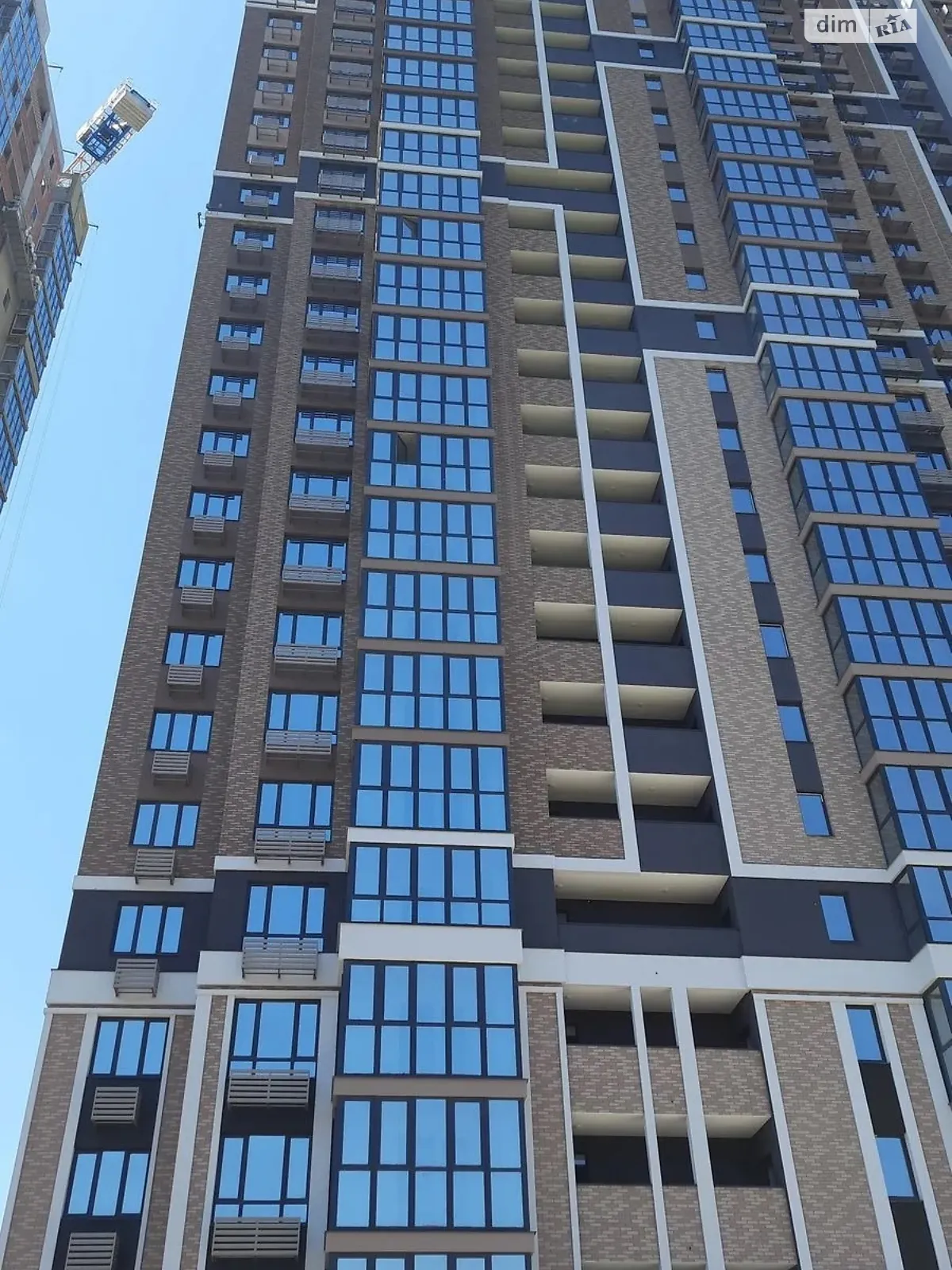 Продается 1-комнатная квартира 50.2 кв. м в Киеве, ул. Васильковская, 37Г - фото 1