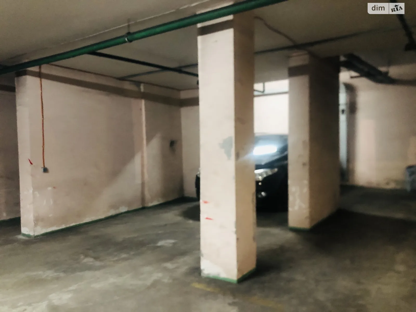Продается подземный паркинг под легковое авто на 22 кв. м - фото 3
