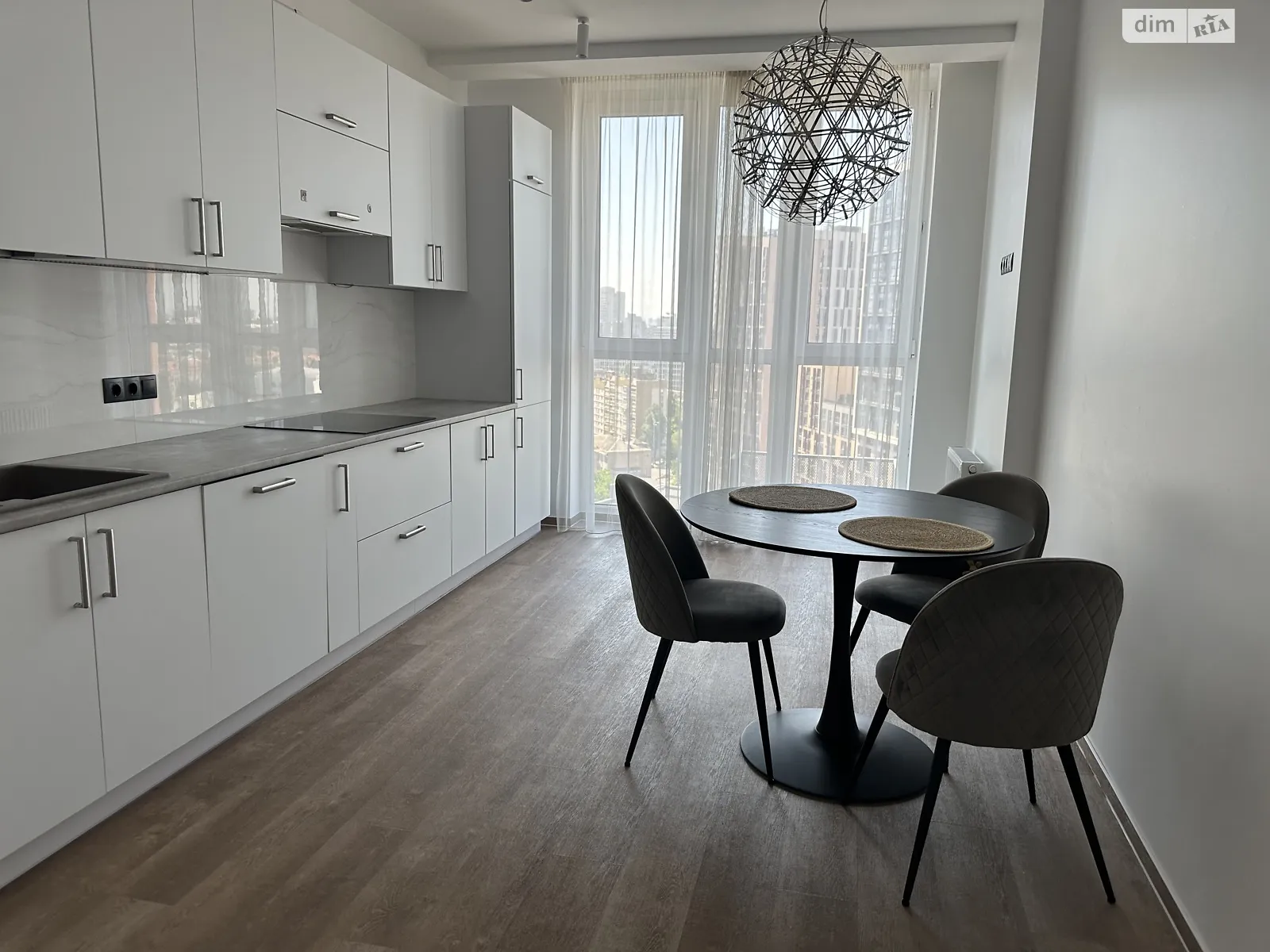 Продается 2-комнатная квартира 77 кв. м в Киеве, ул. Богдановская, 7Д - фото 1