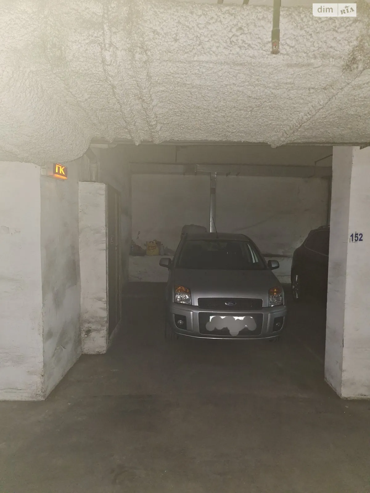 Продается подземный паркинг под легковое авто на 19.7 кв. м - фото 2