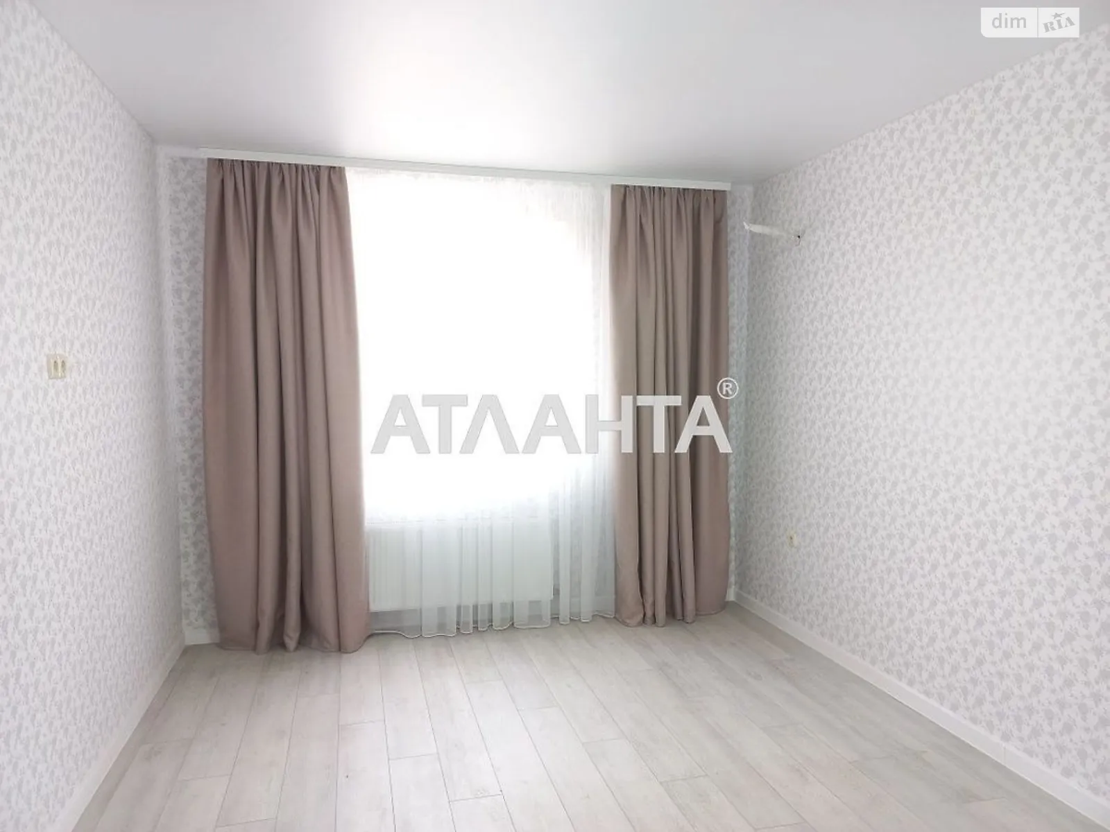 Продается 1-комнатная квартира 39.3 кв. м в Ильинке, цена: 36000 $ - фото 1