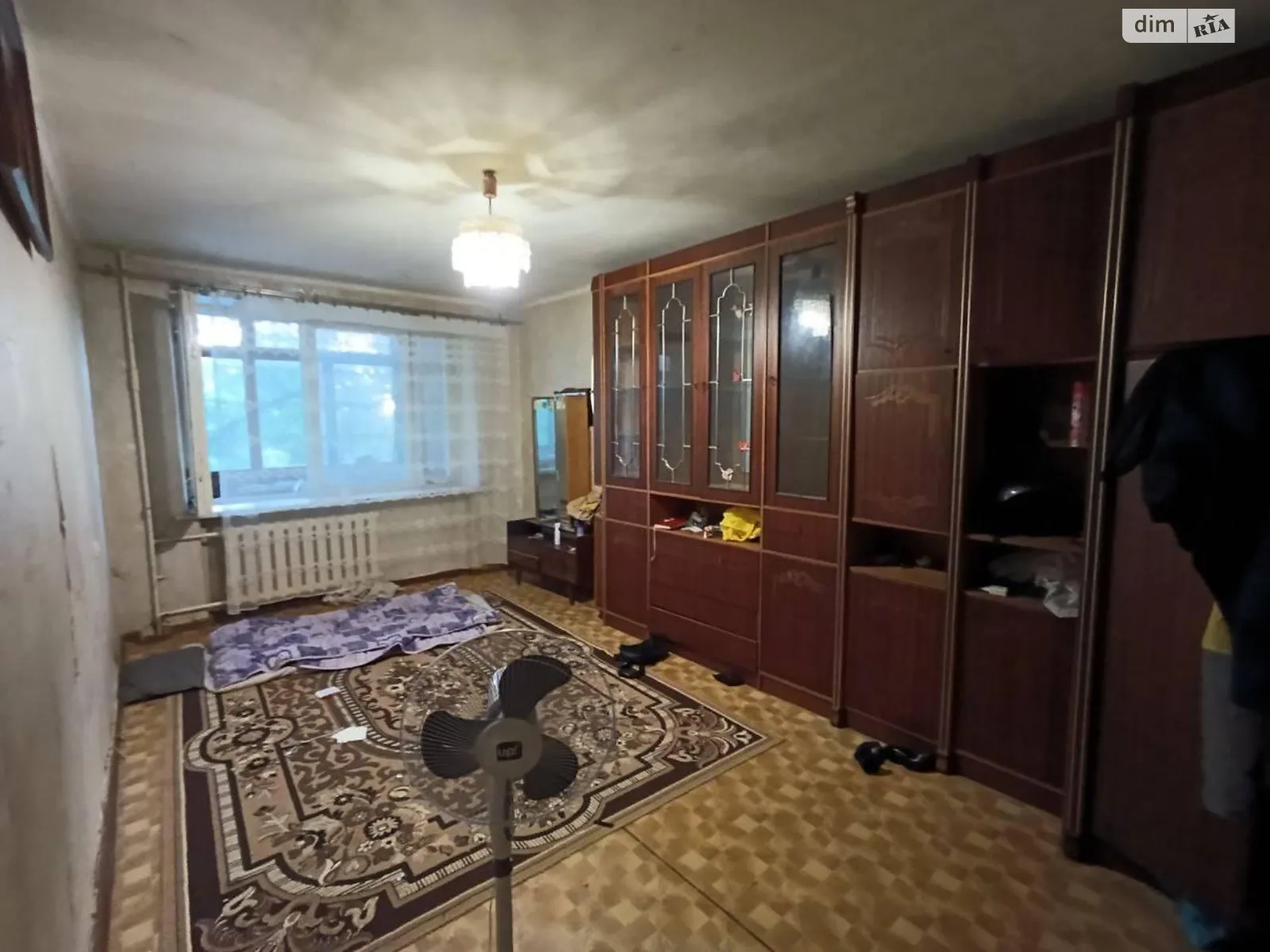 Продается 3-комнатная квартира 63 кв. м в Одессе, ул. Люстдорфская дорога