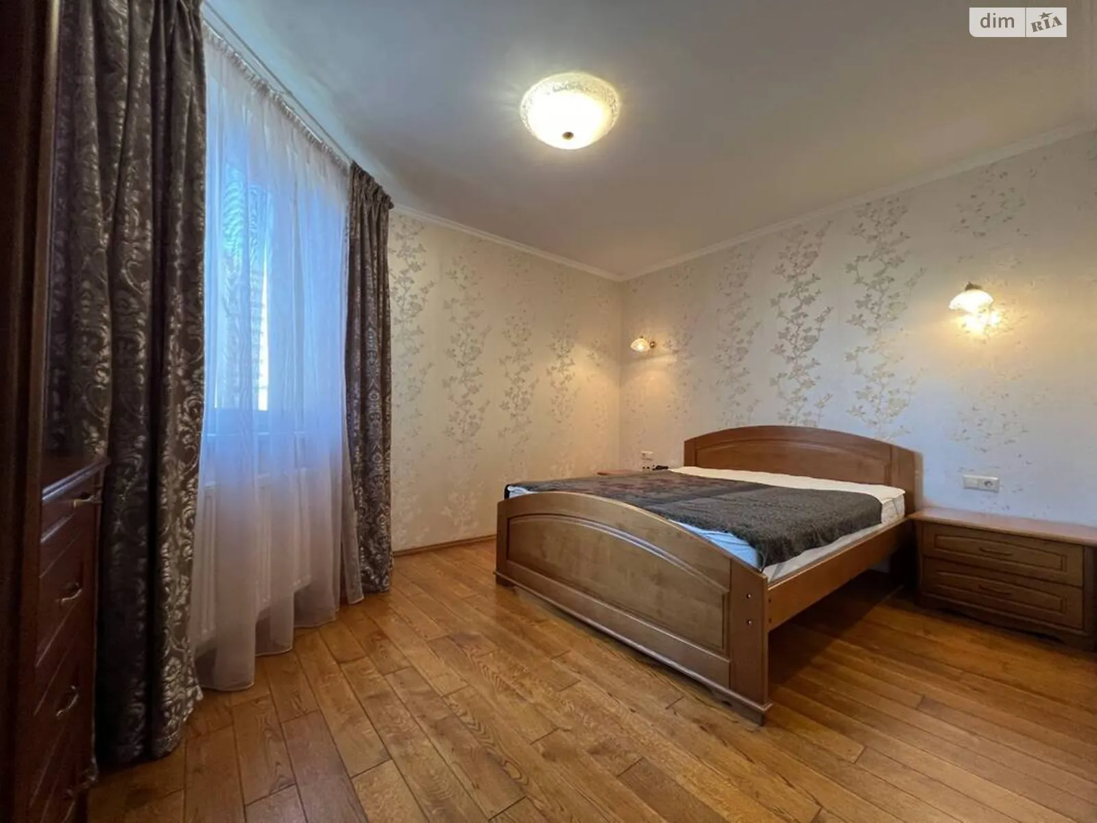 Сдается в аренду 2-комнатная квартира 75 кв. м в Киеве, цена: 25000 грн