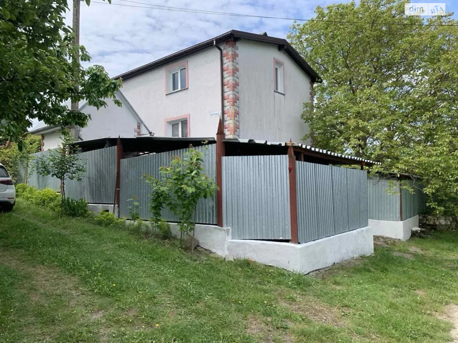 Продается дом на 2 этажа 132 кв. м с камином, цена: 49500 $ - фото 1