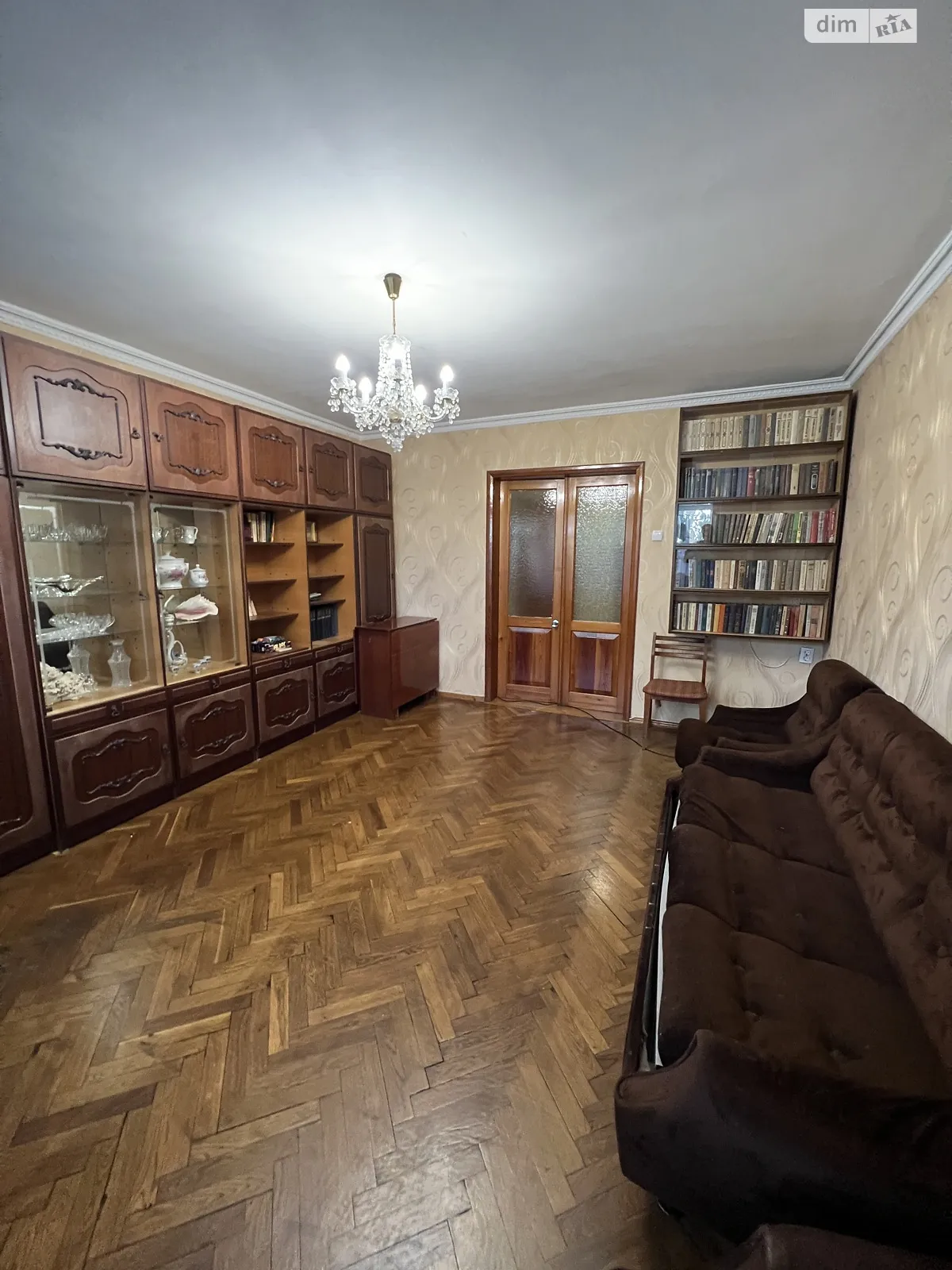 Продается 3-комнатная квартира 70 кв. м в Одессе, ул. Академическая, 3 - фото 1