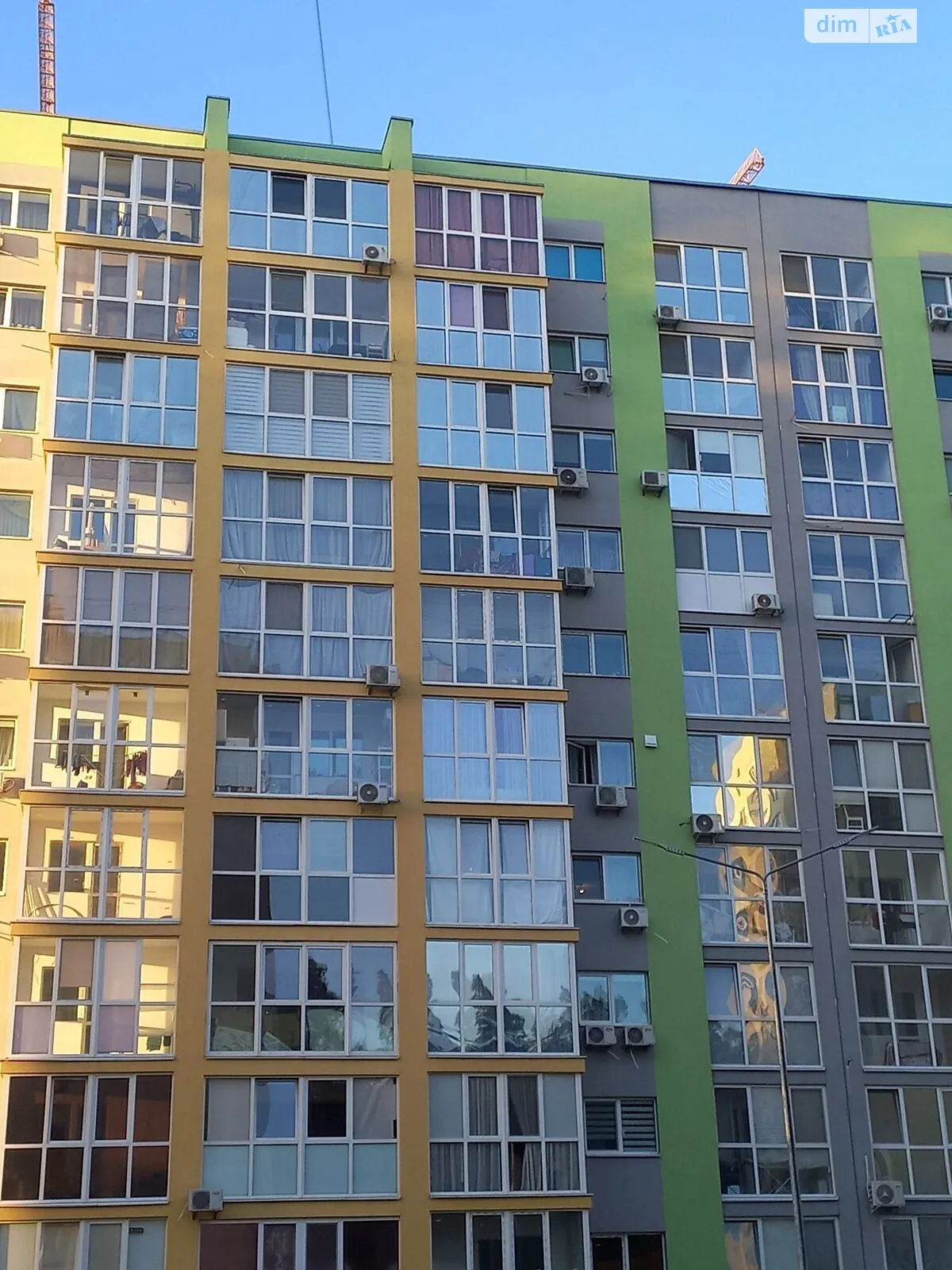 Продается 2-комнатная квартира 42 кв. м в Киеве, ул. Николая Хвылевого, 3 - фото 1