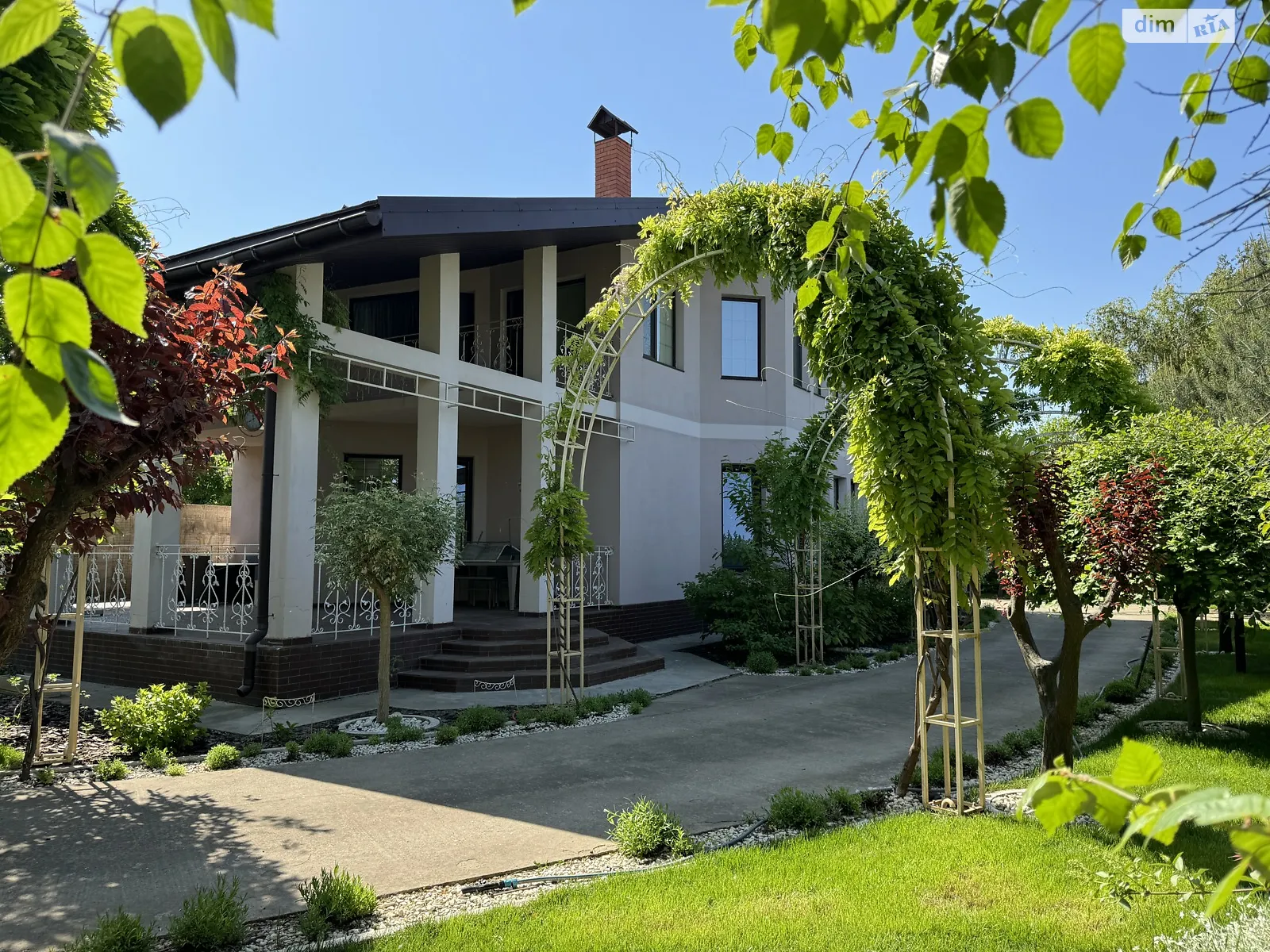 Продається будинок 2 поверховий 370 кв. м з мансардою, цена: 385000 $ - фото 1