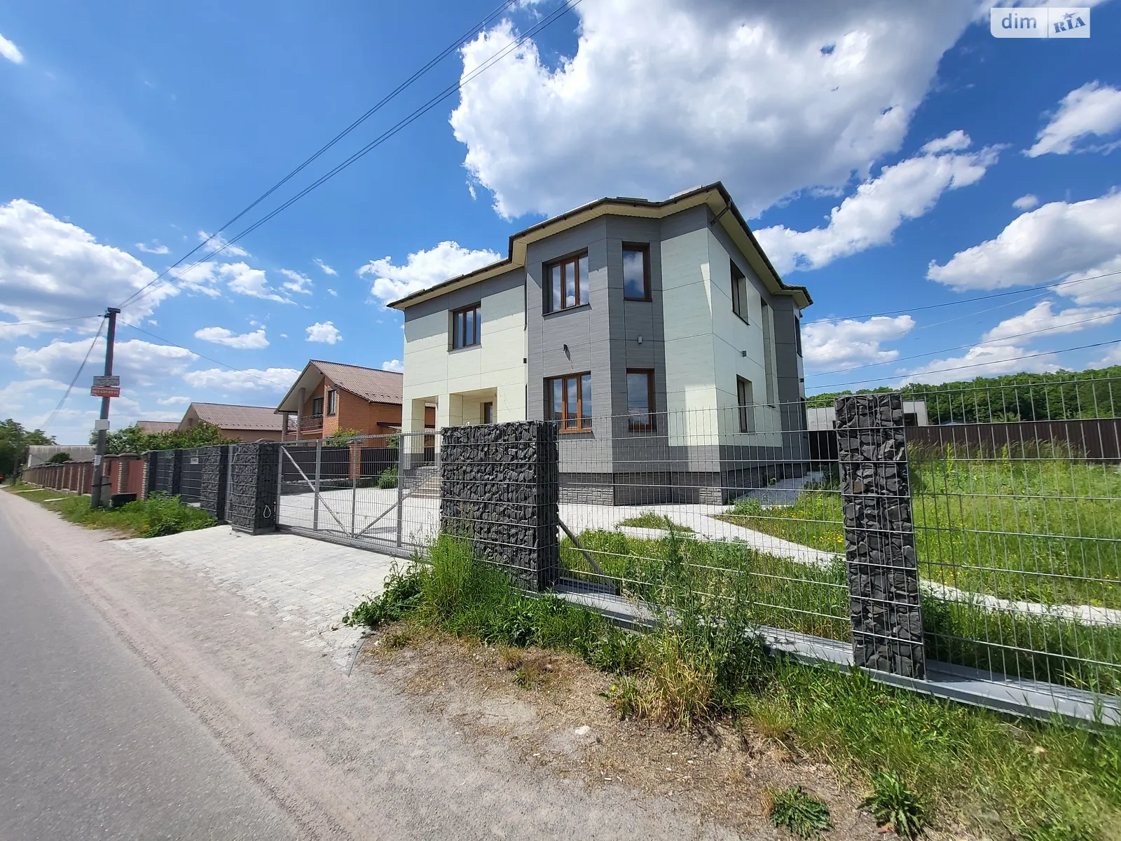 Продается дом на 2 этажа 200 кв. м с камином, ул. Винницкая, 27 - фото 1
