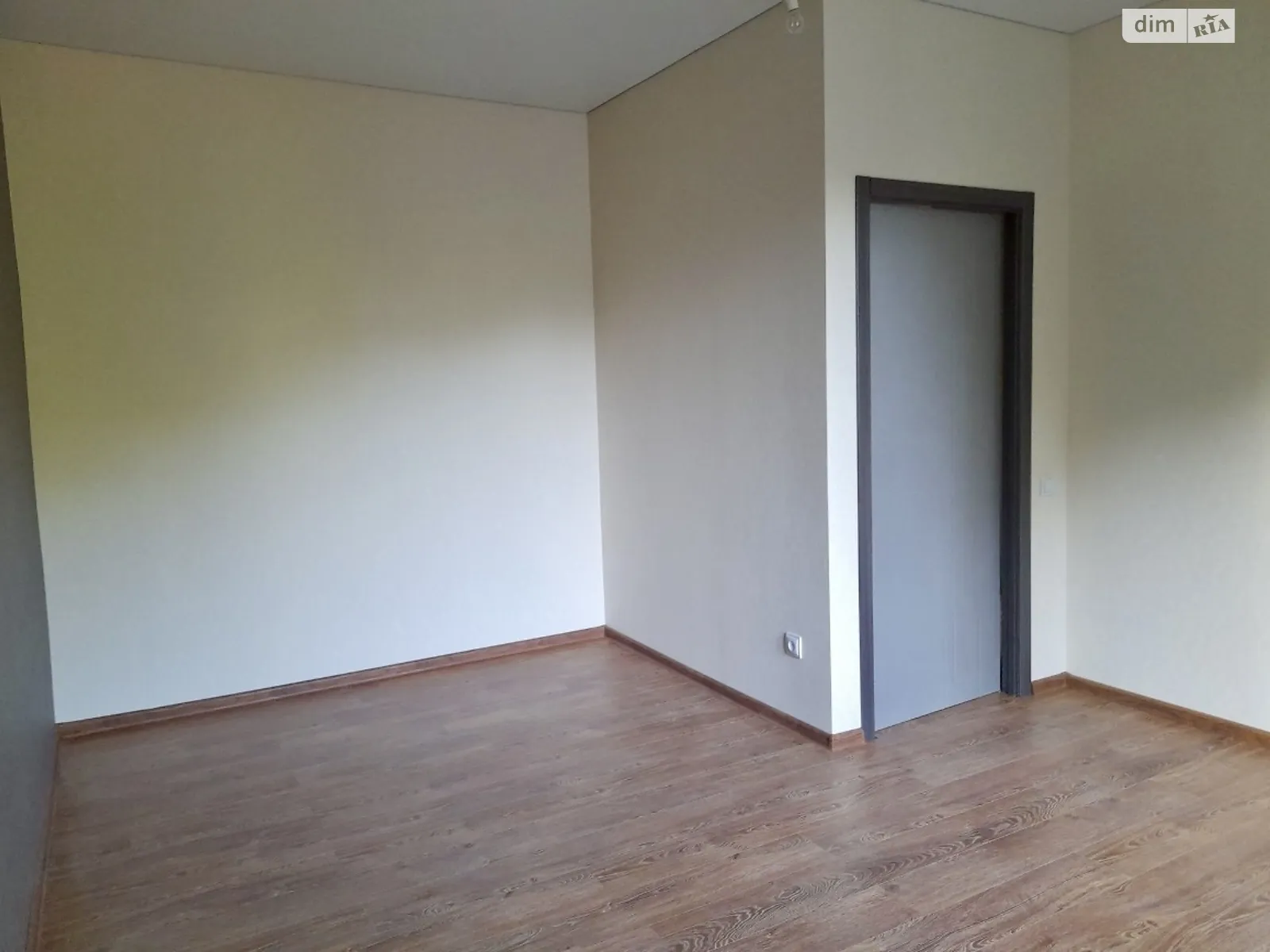 Продается 1-комнатная квартира 40 кв. м в Харькове, цена: 9500 $ - фото 1