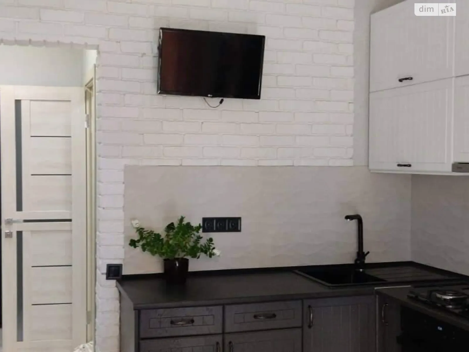 Продается 1-комнатная квартира 34.5 кв. м в Ирпене, ул. Белокур(Курская) - фото 1