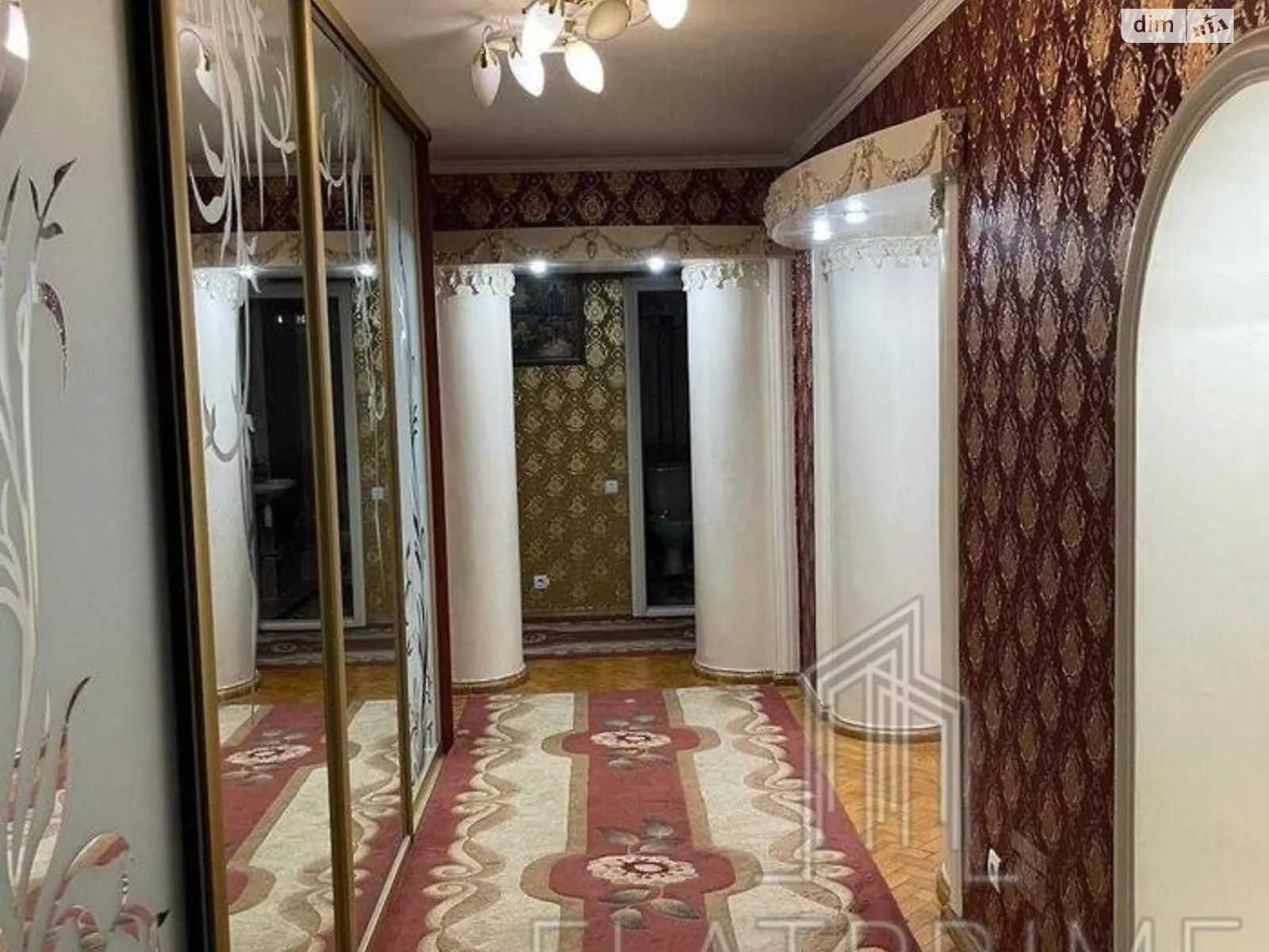 Продается 3-комнатная квартира 93 кв. м в Киеве, ул. Урловская, 4 - фото 1