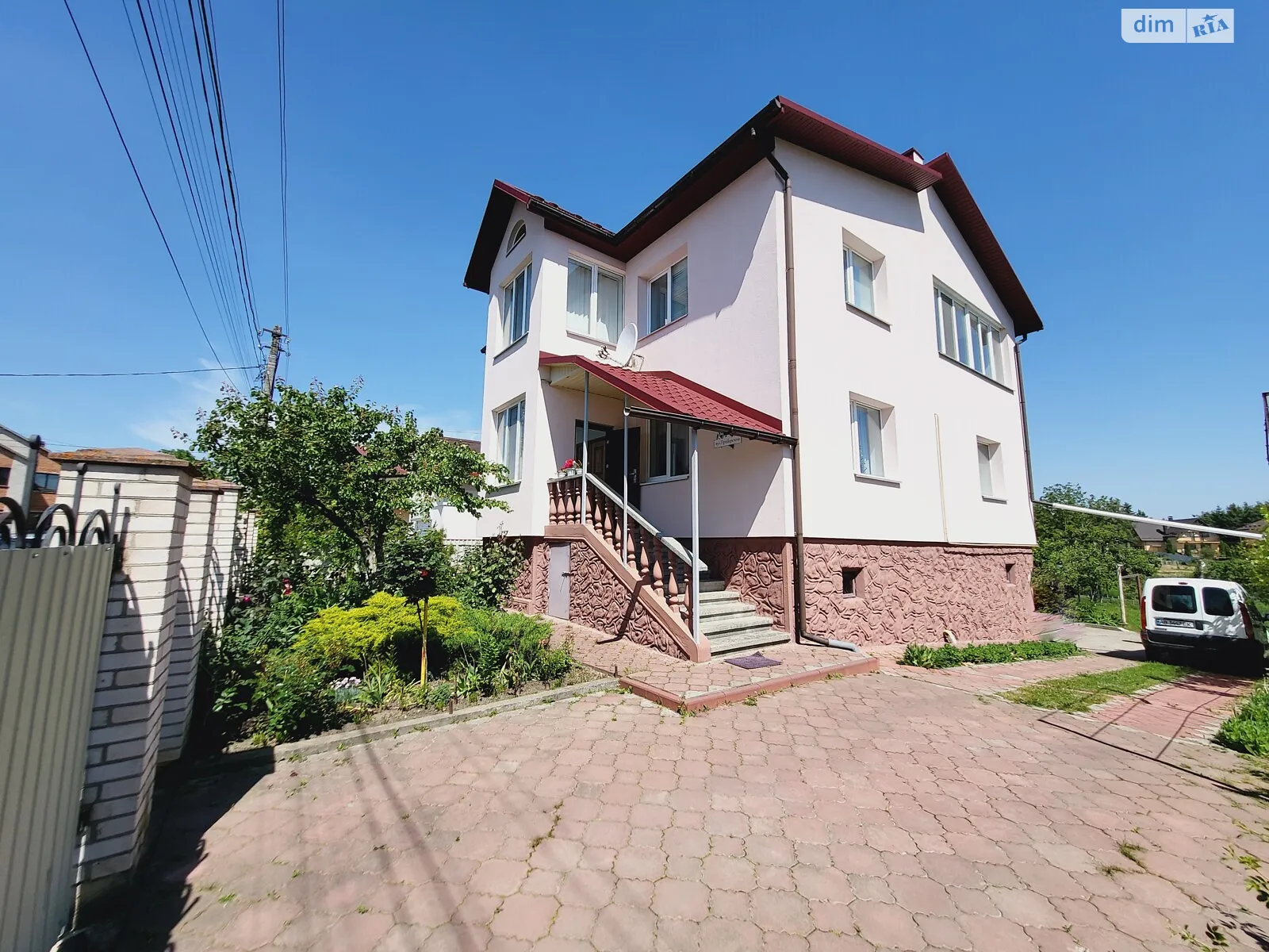 Продається будинок 2 поверховий 220 кв. м з балконом, цена: 150000 $ - фото 1