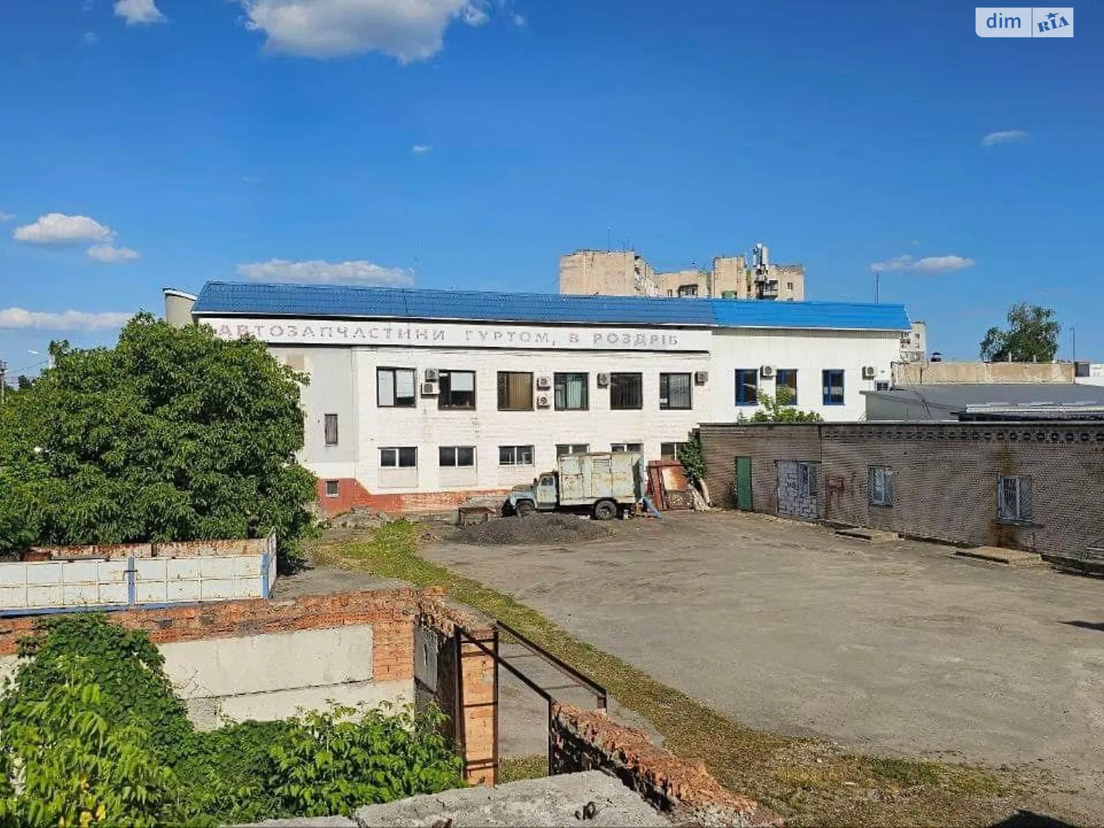 Продается помещения свободного назначения 1200 кв. м в 2-этажном здании, цена: 330000 $ - фото 1