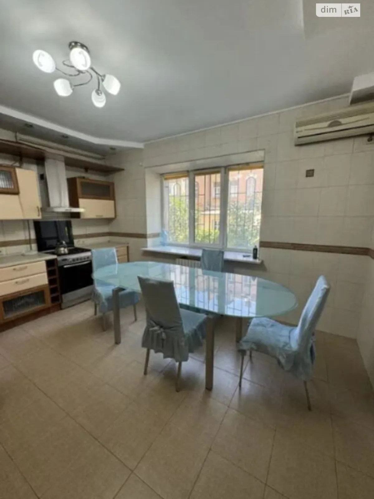 Продается 4-комнатная квартира 148 кв. м в Одессе, ул. Колонтаевская - фото 1
