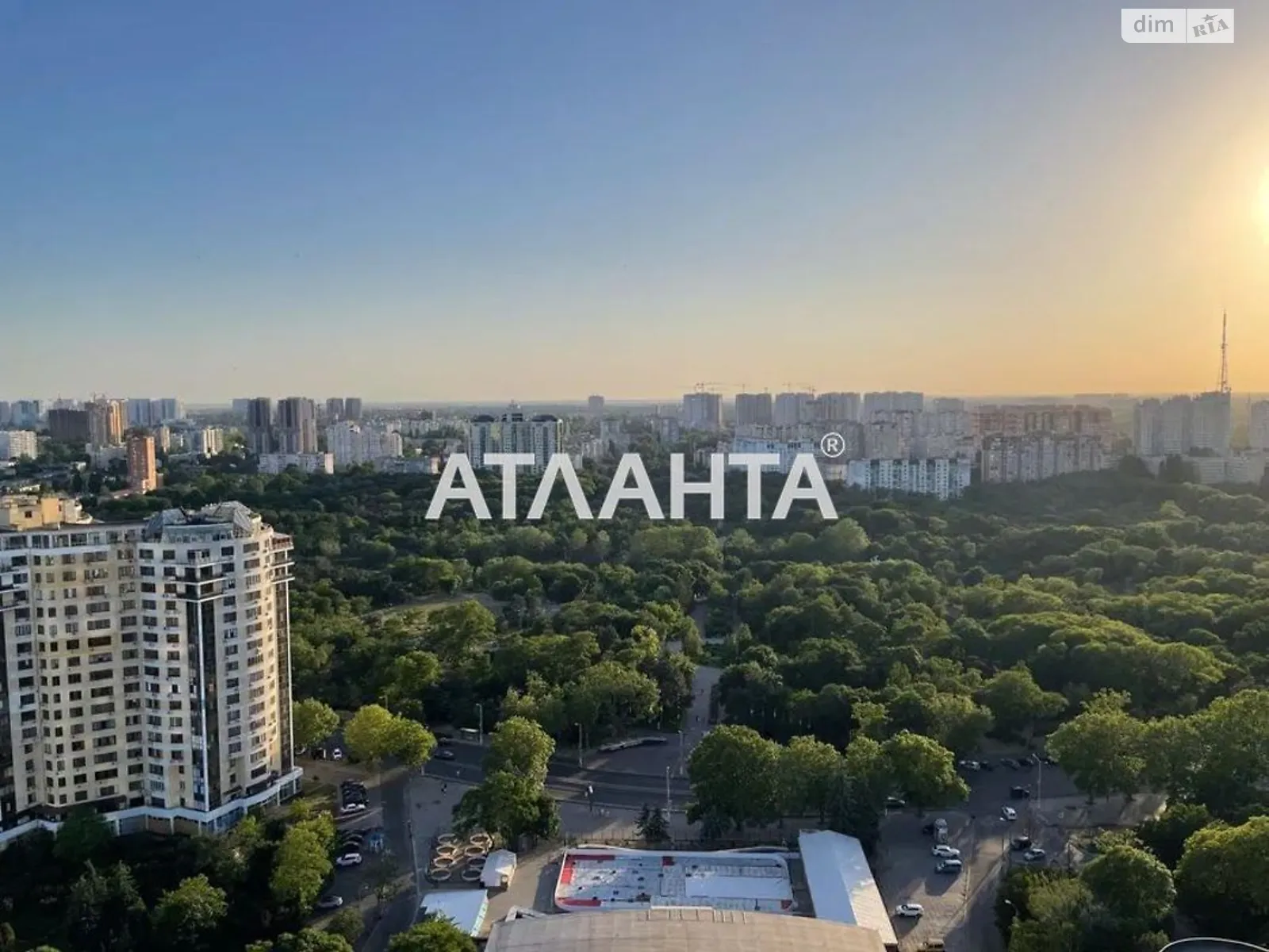 Продается 1-комнатная квартира 67 кв. м в Одессе, просп. Шевченко - фото 1