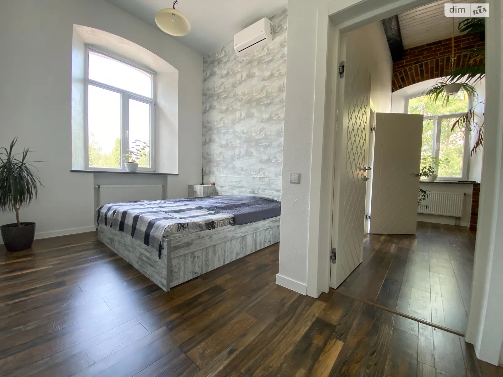 Продается 3-комнатная квартира 84 кв. м в Ровно, ул. Драгоманова, 32 - фото 1