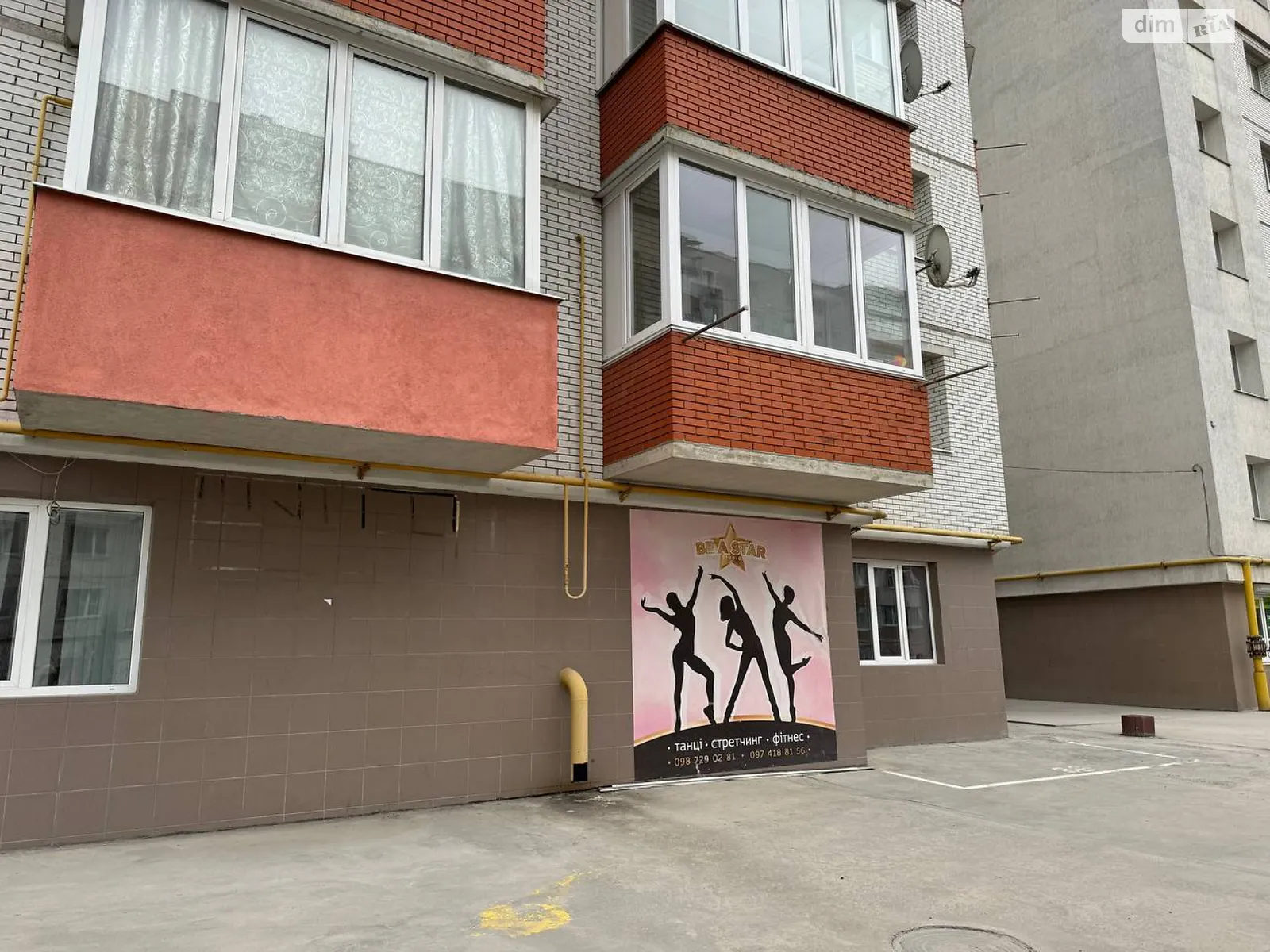 Продается объект сферы услуг 128 кв. м в 10-этажном здании, цена: 60000 $ - фото 1