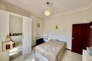 Продаж квартири, Київ, р‑н. Дніпровський, ст.м. Дарниця, Будівельників вулиця, буд. 28/15