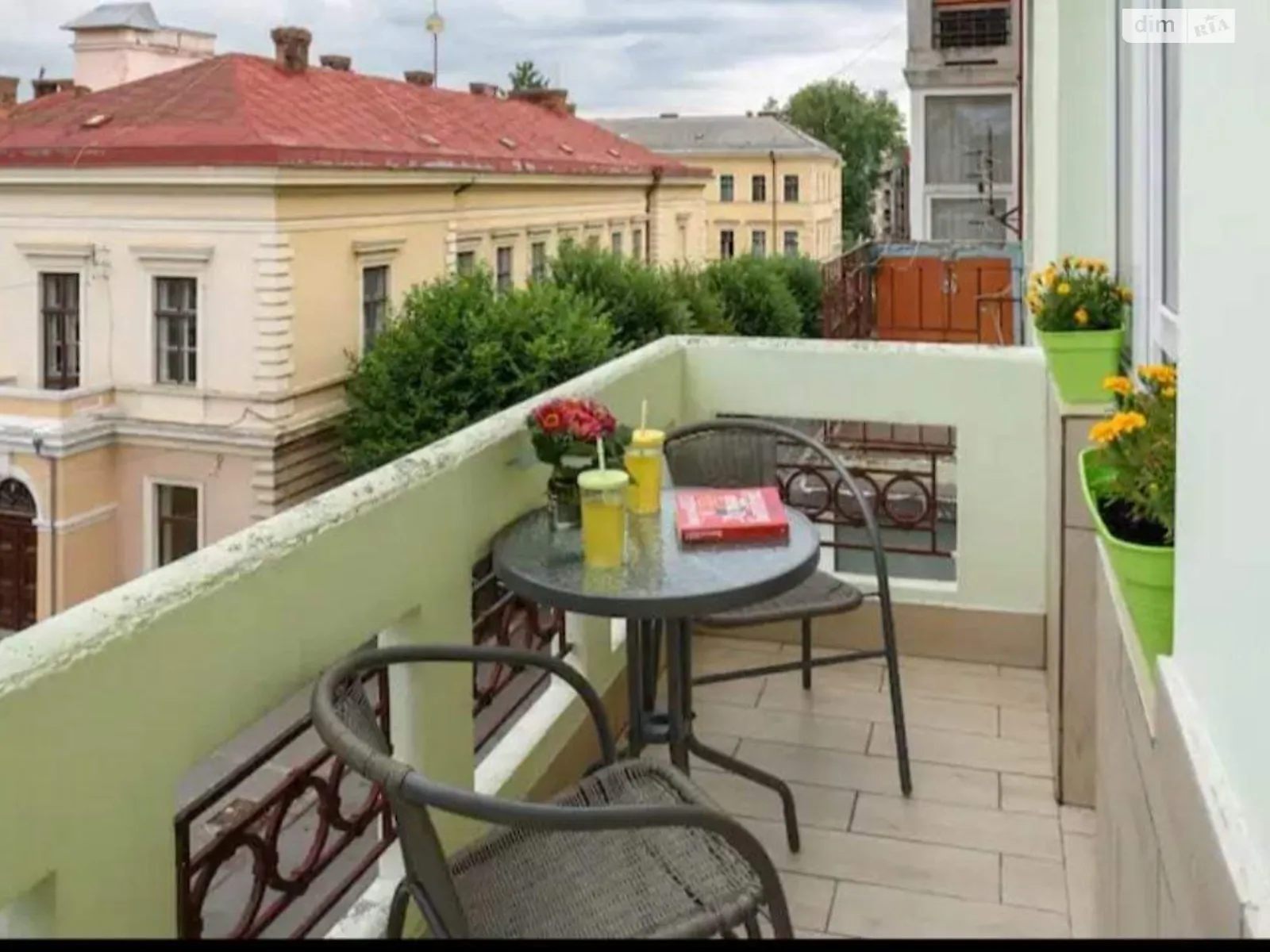 Продается 2-комнатная квартира 75 кв. м в Черновцах, ул. Сковороды Григория, 21 - фото 1