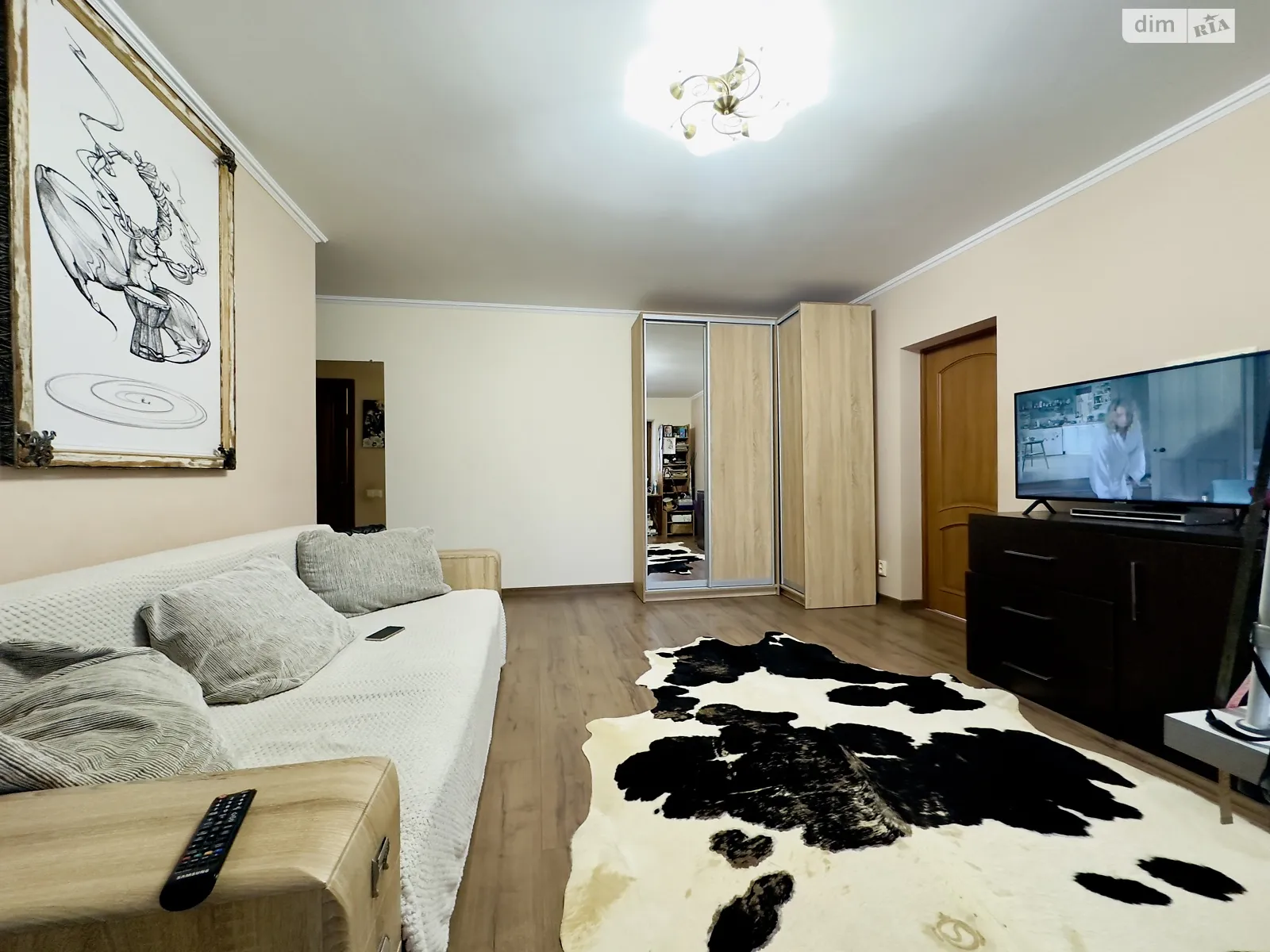 Продается 3-комнатная квартира 55.3 кв. м в Ровно, ул. Олексы Новака, 62 - фото 1