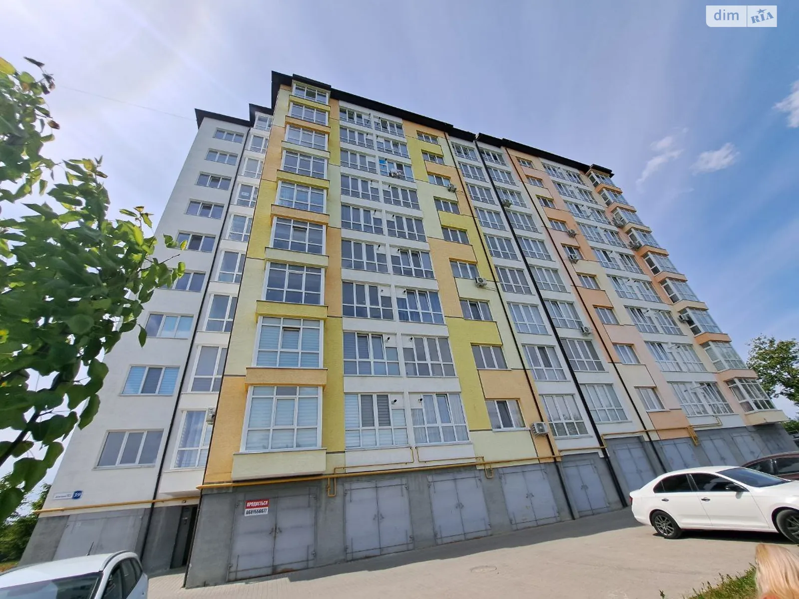 Продається 2-кімнатна квартира 55.9 кв. м у Івано-Франківську, вул. Дем'янів Лаз, 39 - фото 1