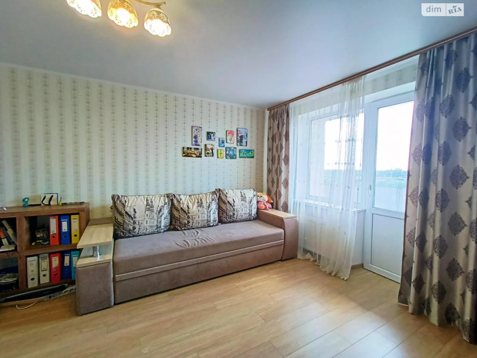 Продается 1-комнатная квартира 41 кв. м в Чернигове, ул. Попова, 31В - фото 1